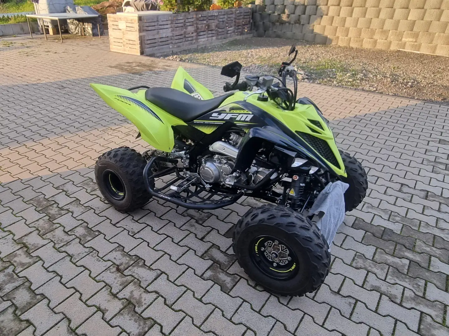 Yamaha Raptor 700 Jaune - 2
