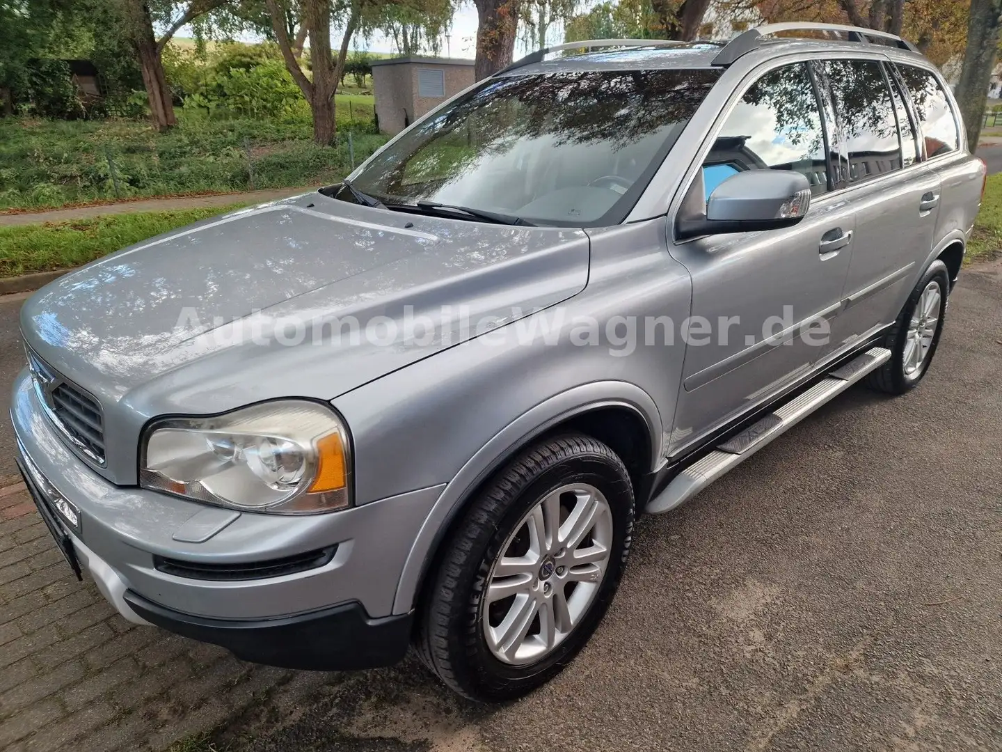 Volvo XC90 XC90 D5 Summum Top Zustand !! Scheckheft ! Silber - 1