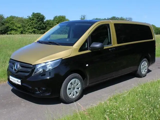 Mercedes-Benz Vito Bestattungswagen / Leichenwagen
