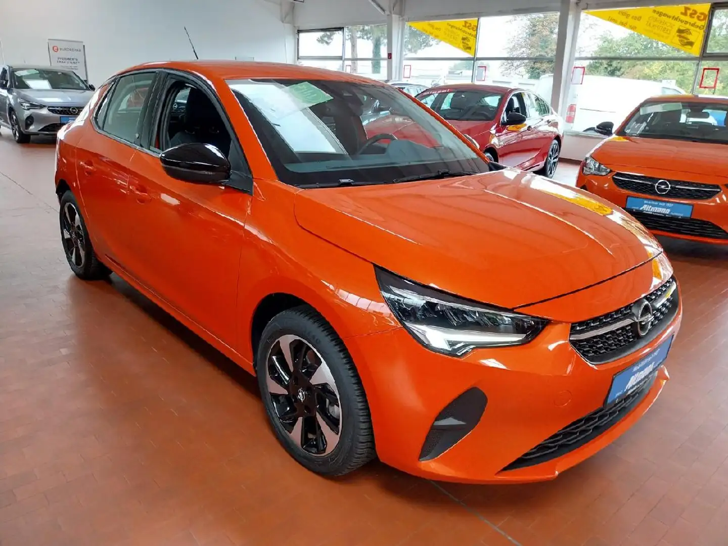Opel Corsa-e Elegance PDC LM-Felgen Tempomat Oranje - 2