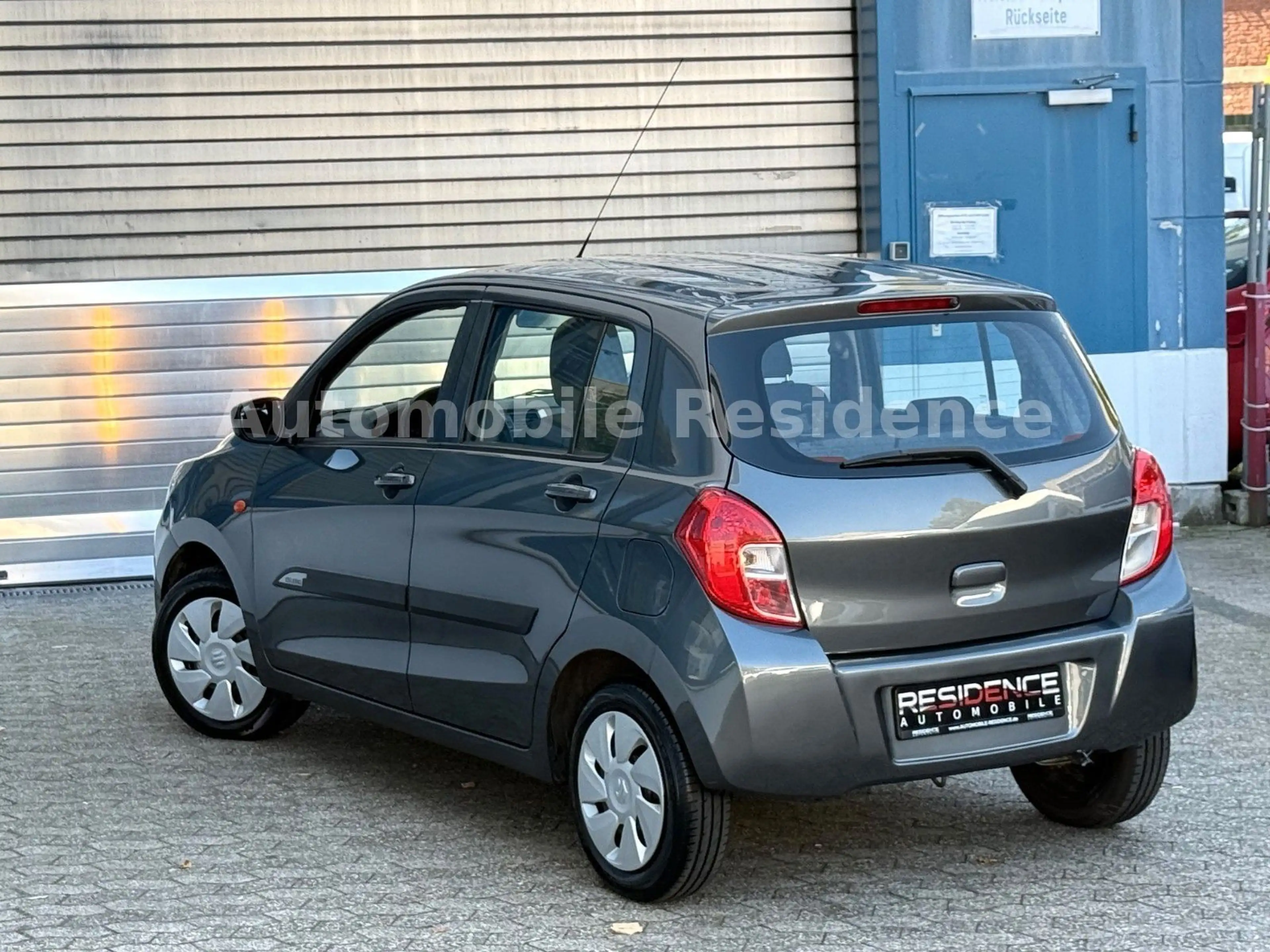 Suzuki Celerio 1.0 AGS Club AUT.*KLIMA*PDC*E-PAKET*1HD* — photo 4