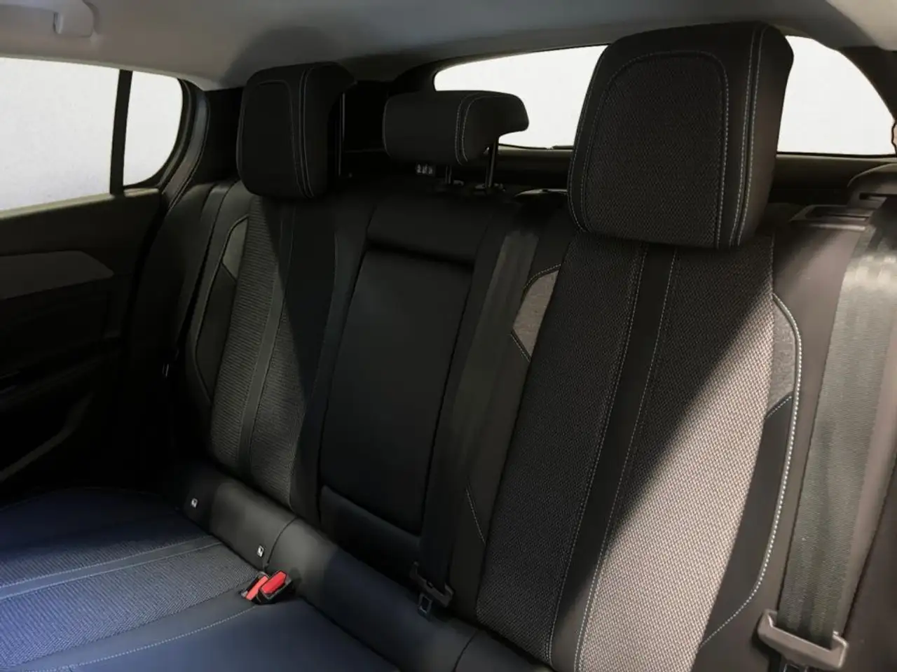 Peugeot 308 308 — photo 12
