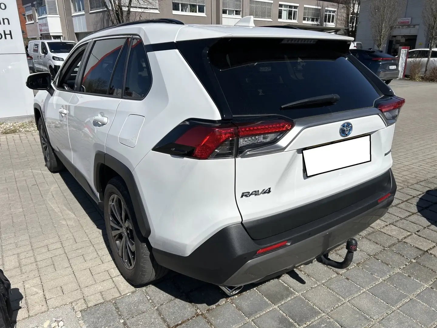 Toyota RAV 4 RAV4 2,5 Hybrid Active Drive 2WD Aut.Active Drive Weiß - 2