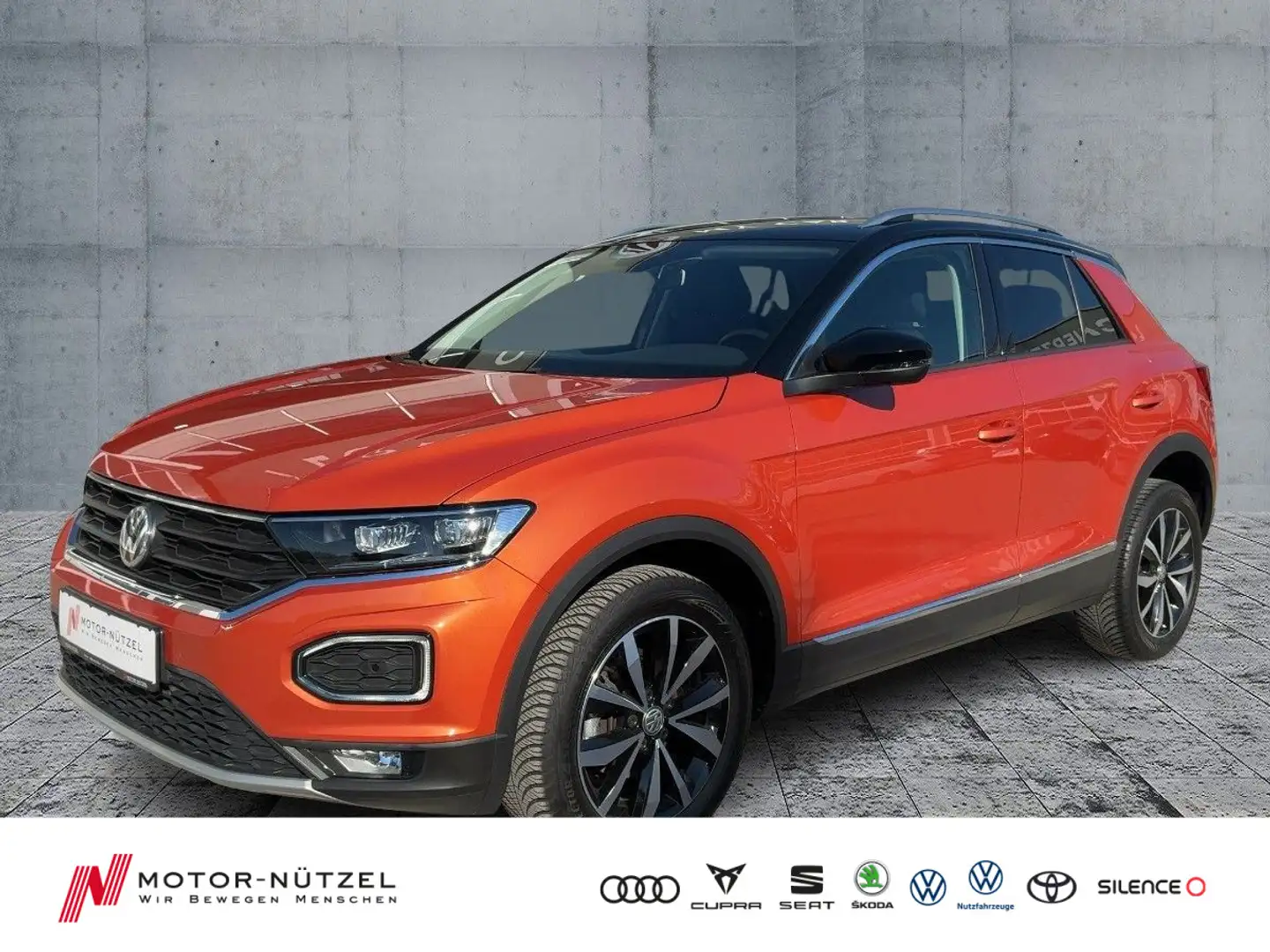 Volkswagen T-Roc 1.0 TSI STYLE LED+NAVI+DAB+SHZ+PDC+NSW+17" Orange - 1