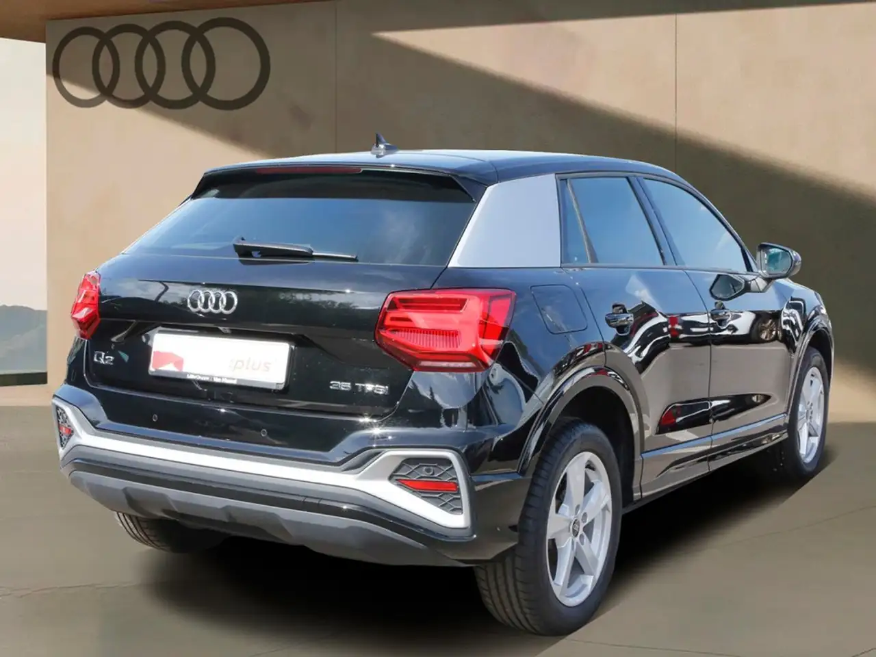 Audi Q2 35 TFSI S line 17" NAVIAPP+VC SHZ MATRIX, миниатюра 5
