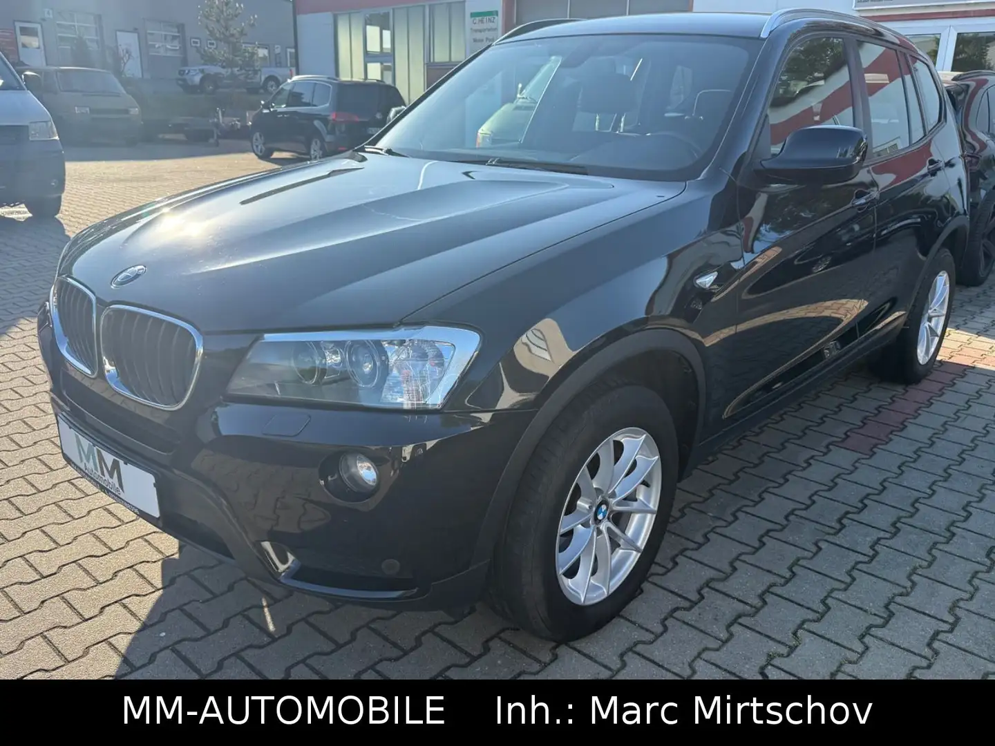 BMW X3 xDrive 20d-2.HAND-NAVI-XEN-AHK-HIFI-SHZ-TEMP Schwarz - 2