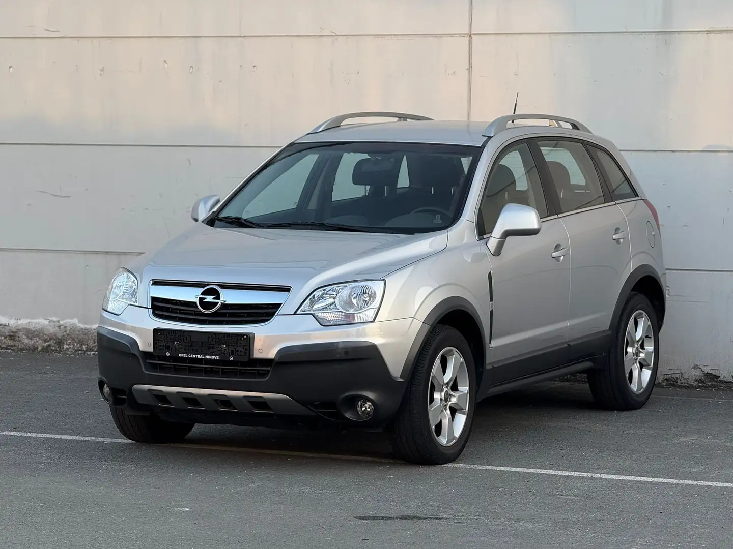 Opel Antara Antara 2.0 CDTI Automatik 4x4 Navi//41.000km Argent - 1