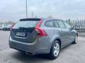 Volvo V60 2.0 d2 eco Kinetic Gris - thumbnail 5