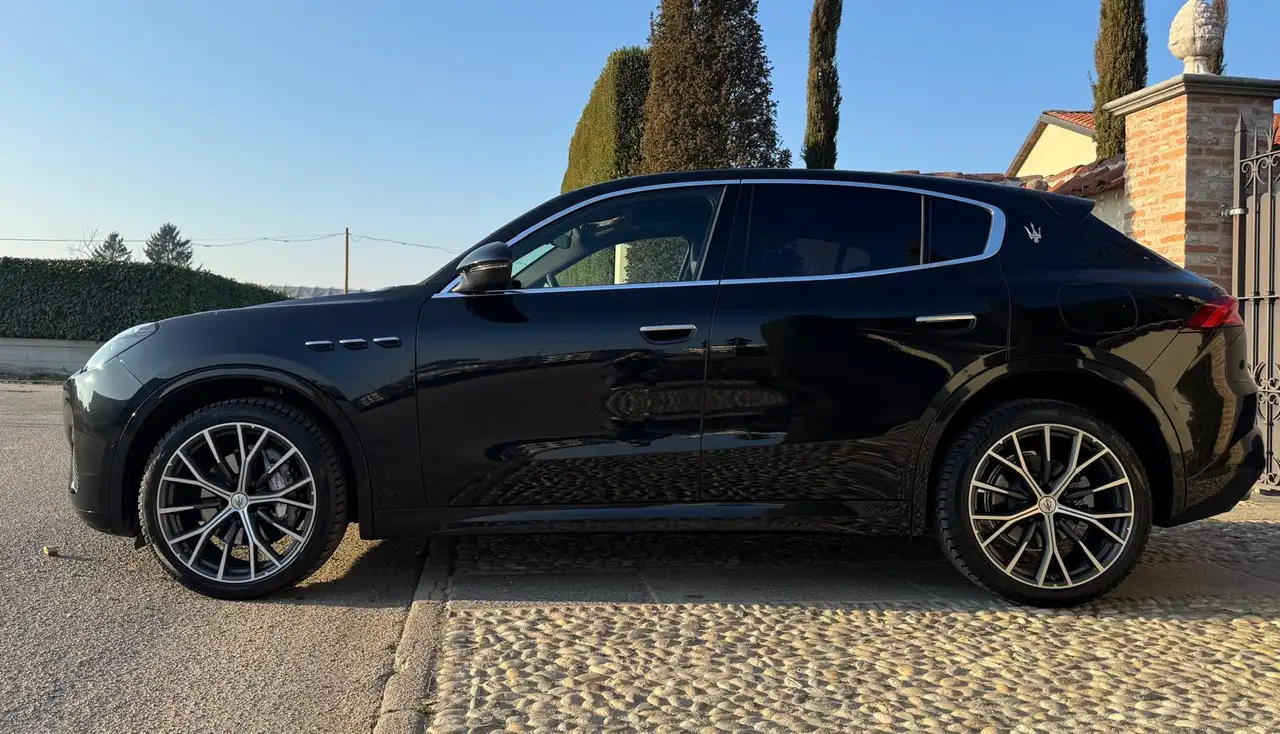Maserati Grecale 2023