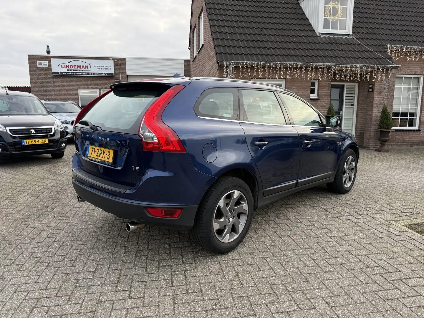 Volvo XC60 2.0 T5 Aut. 241pk Ocean Race Clima Leder Stoelverw Bleu - 2
