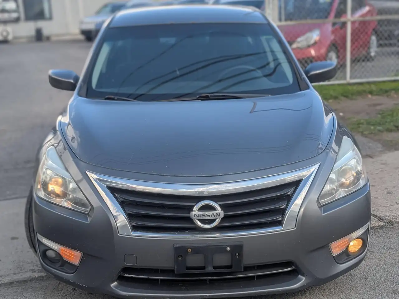 Nissan Altima fotografie Nissan Altima