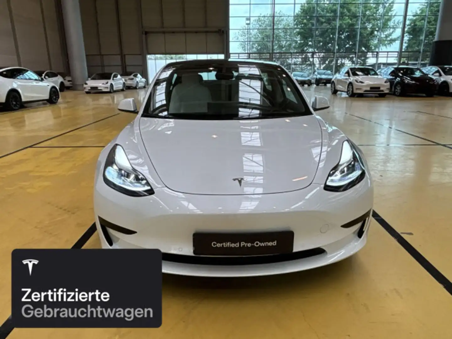 Tesla Model 3 Rear-Wheel Drive Білий - 2