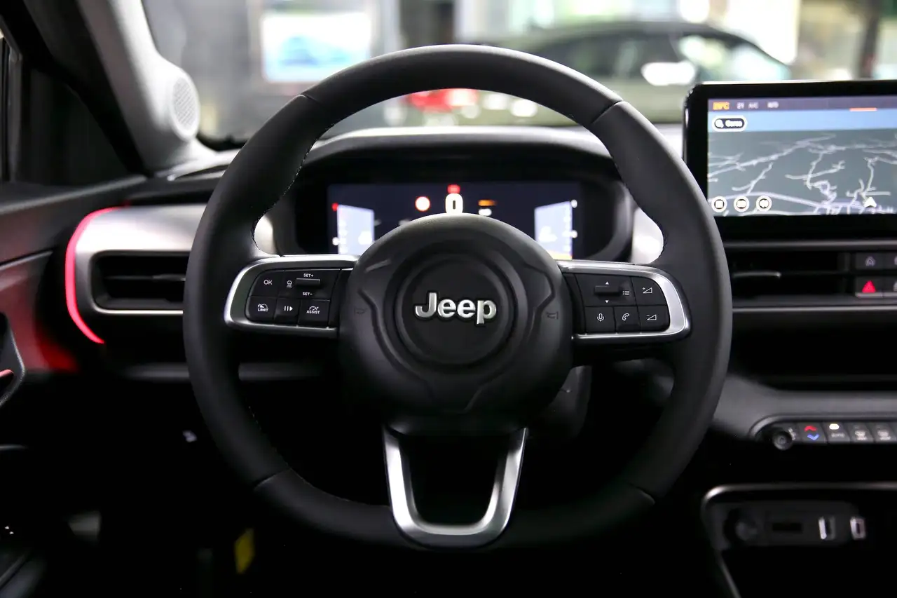 Jeep Avenger 2026 — фото 10