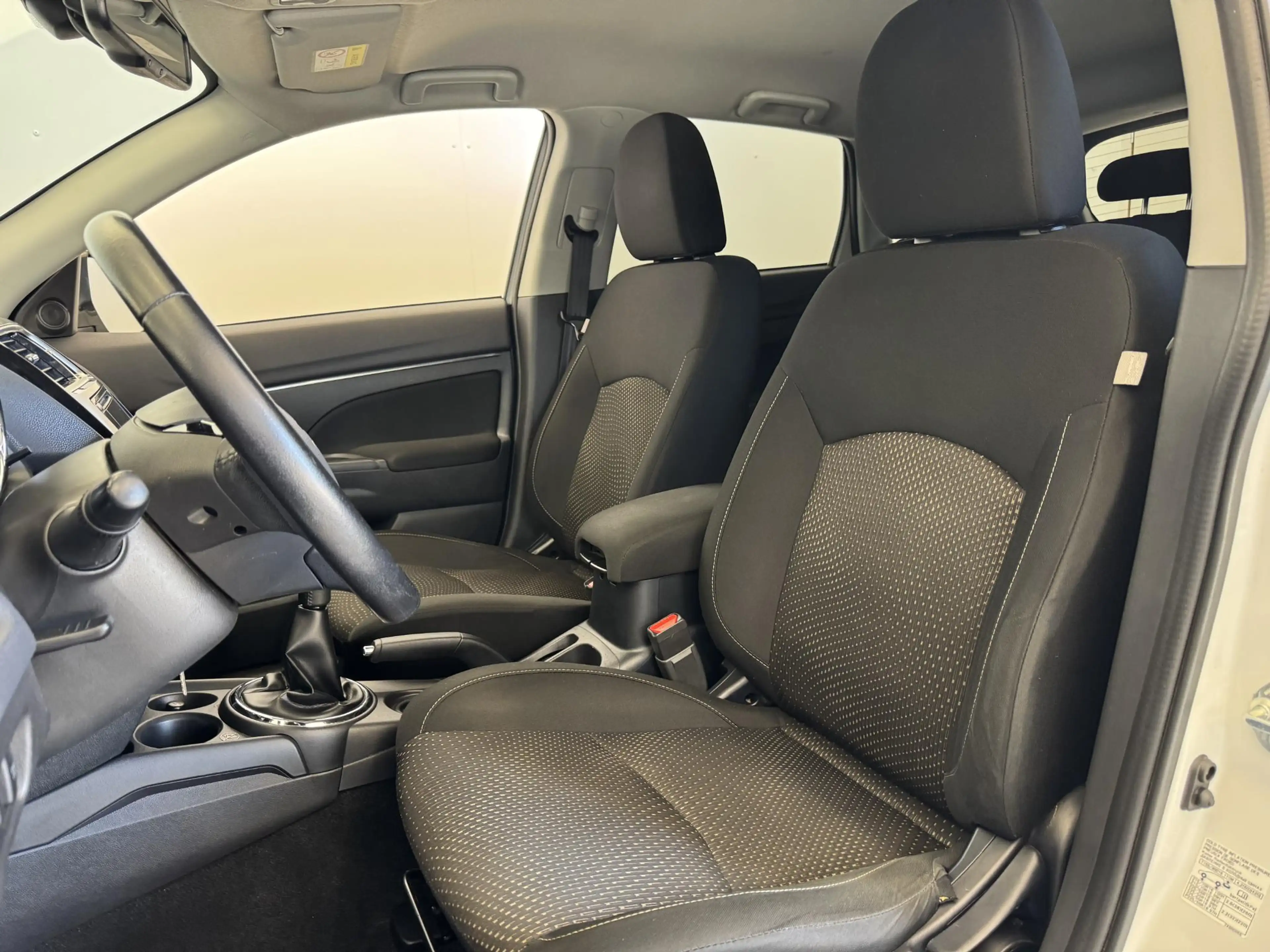 Mitsubishi ASX 1.6 Cleartec Invite+ | Cruise Controle | Clima | 1 — photo 10