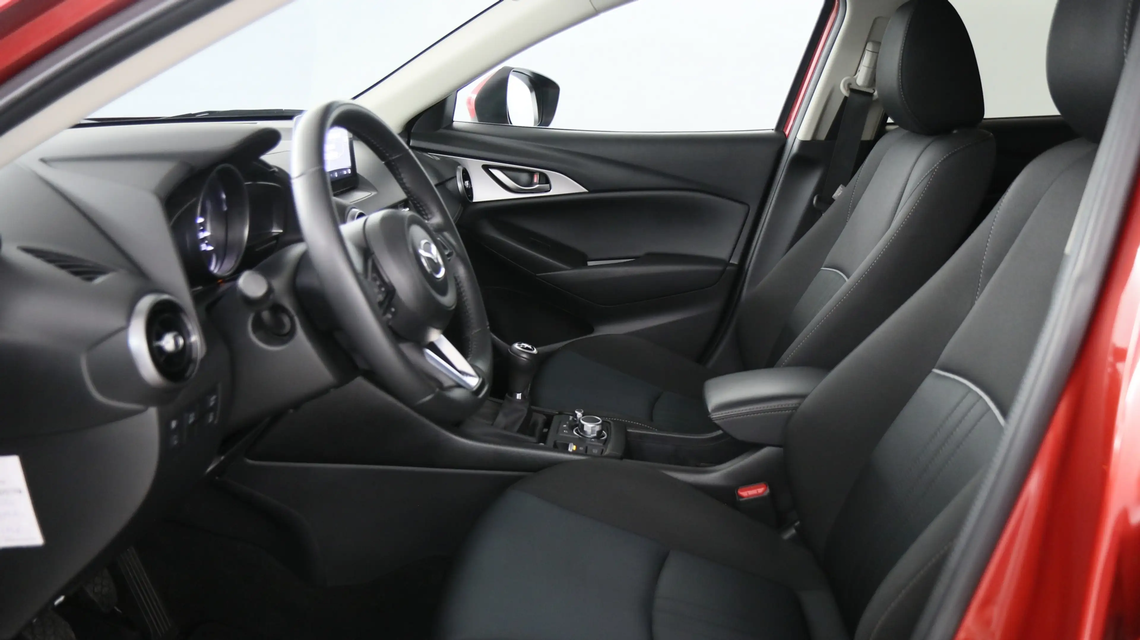 Mazda CX-3 2.0 SkyActiv-G 121 Sportive / Navigatie / Stoelver — photo 3
