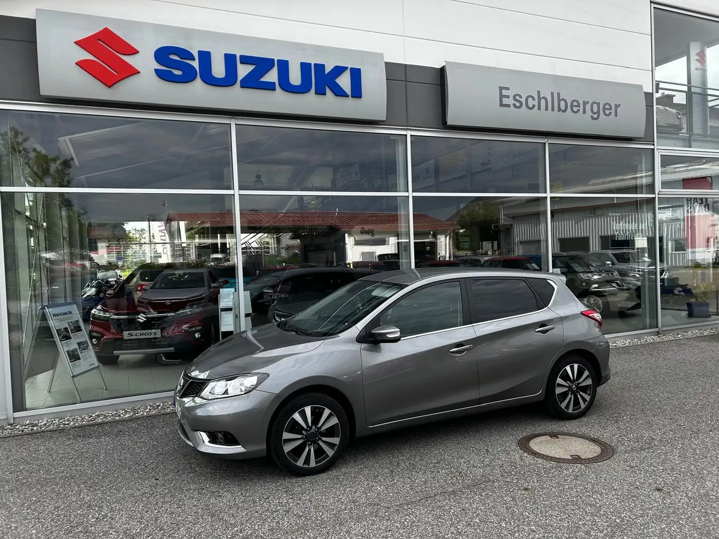 Nissan Pulsar 1.2 DIG-T N-Connecta AHK 85 kW (116 PS), Schalt... Gris - 1