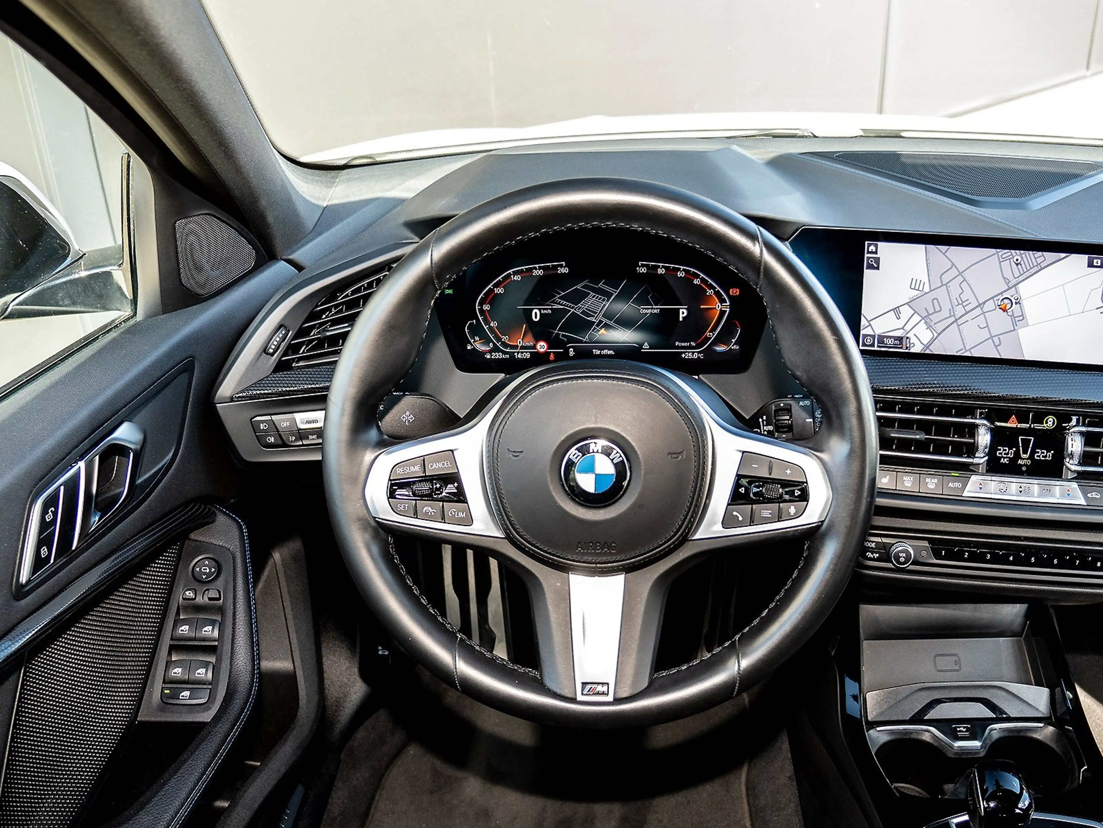 BMW 118 i 5-Tür M Sportpaket AHK ACC Cam DAB HiFi LED — photo 11