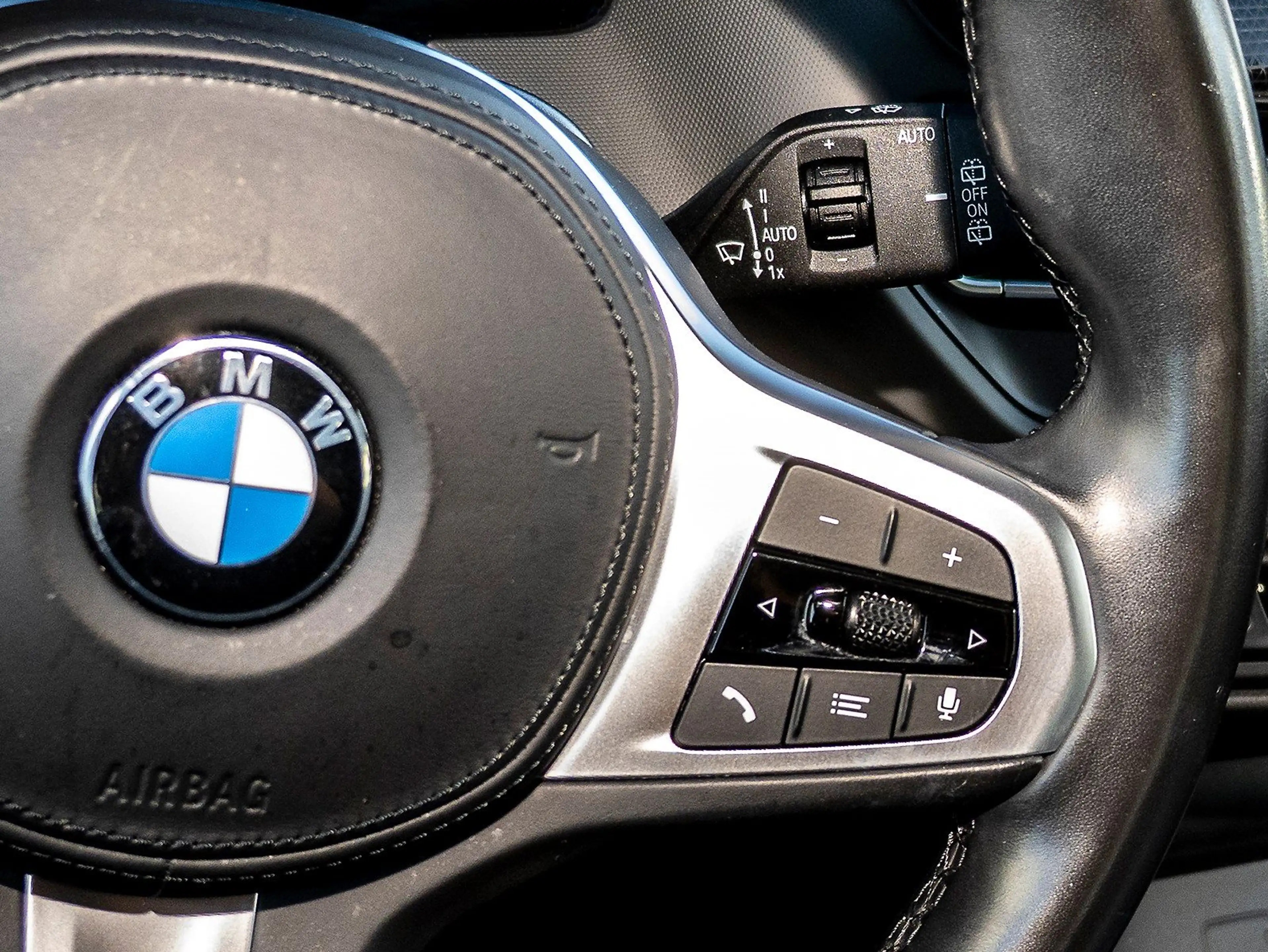 BMW 118 i 5-Tür M Sportpaket AHK ACC Cam DAB HiFi LED — photo 15