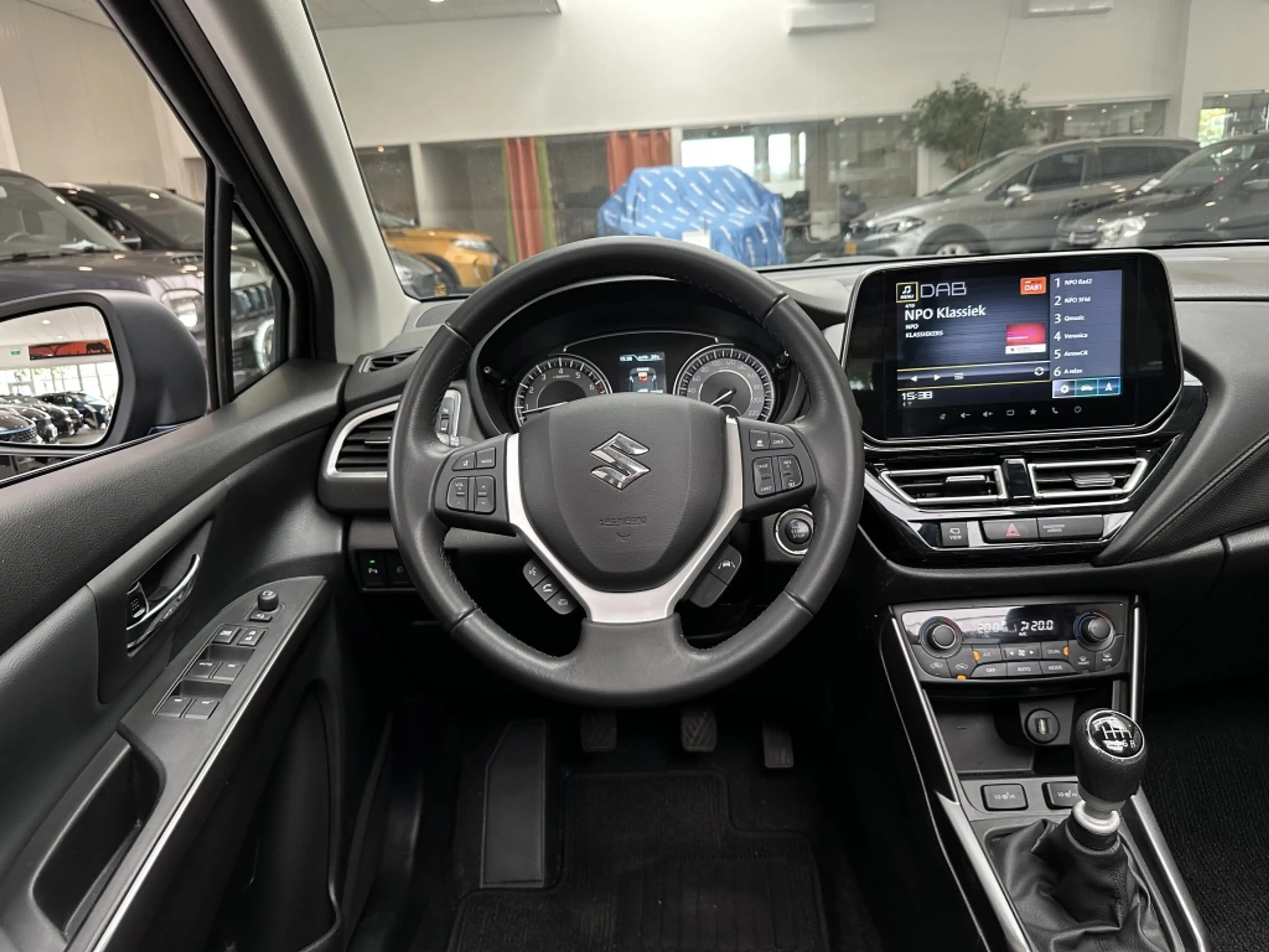 Suzuki S-Cross 1.4 Boosterjet Style Smart Hybrid [ CARPLAY I TREK — photo 2