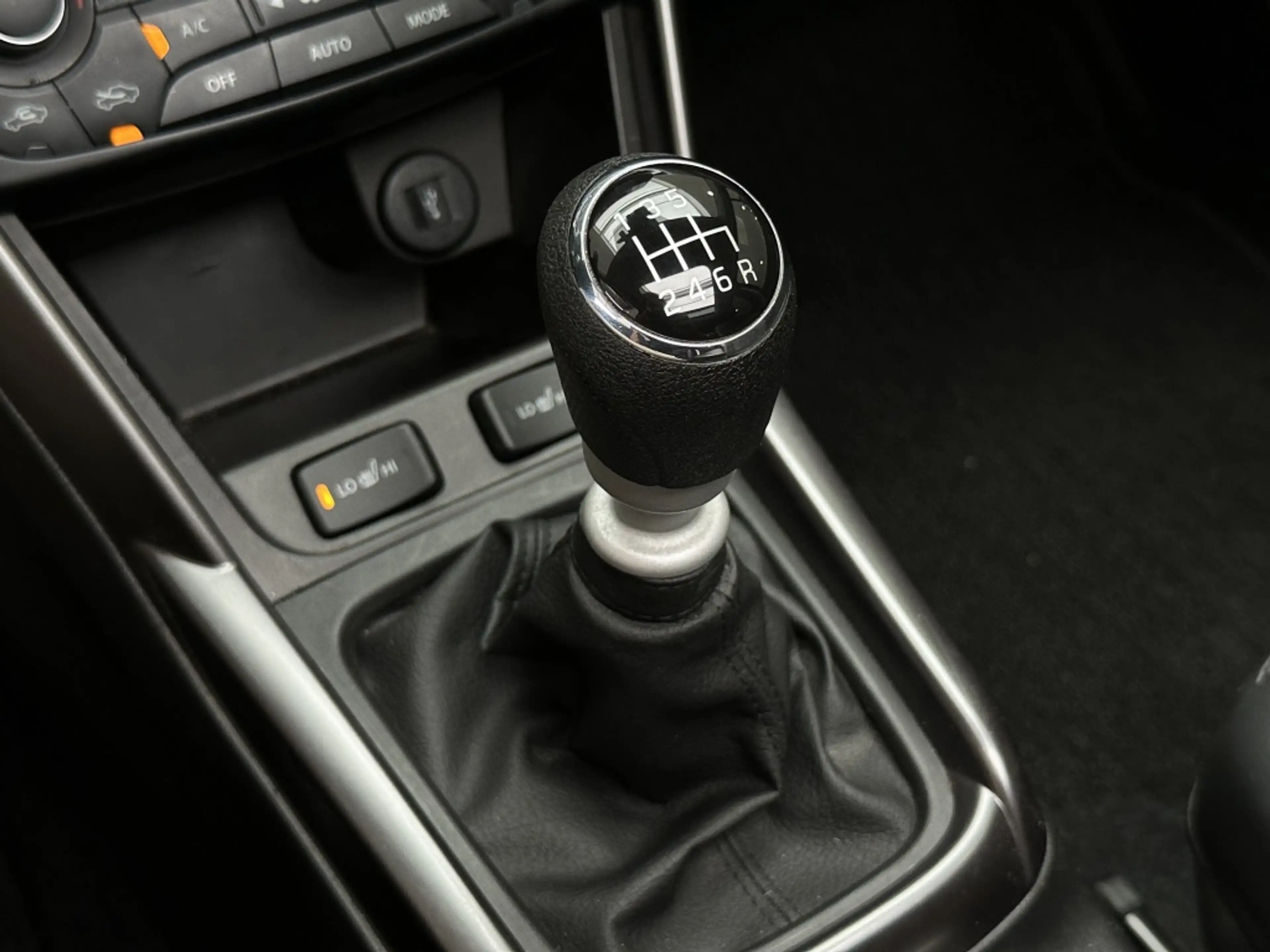 Suzuki S-Cross 1.4 Boosterjet Style Smart Hybrid [ CARPLAY I TREK — photo 19