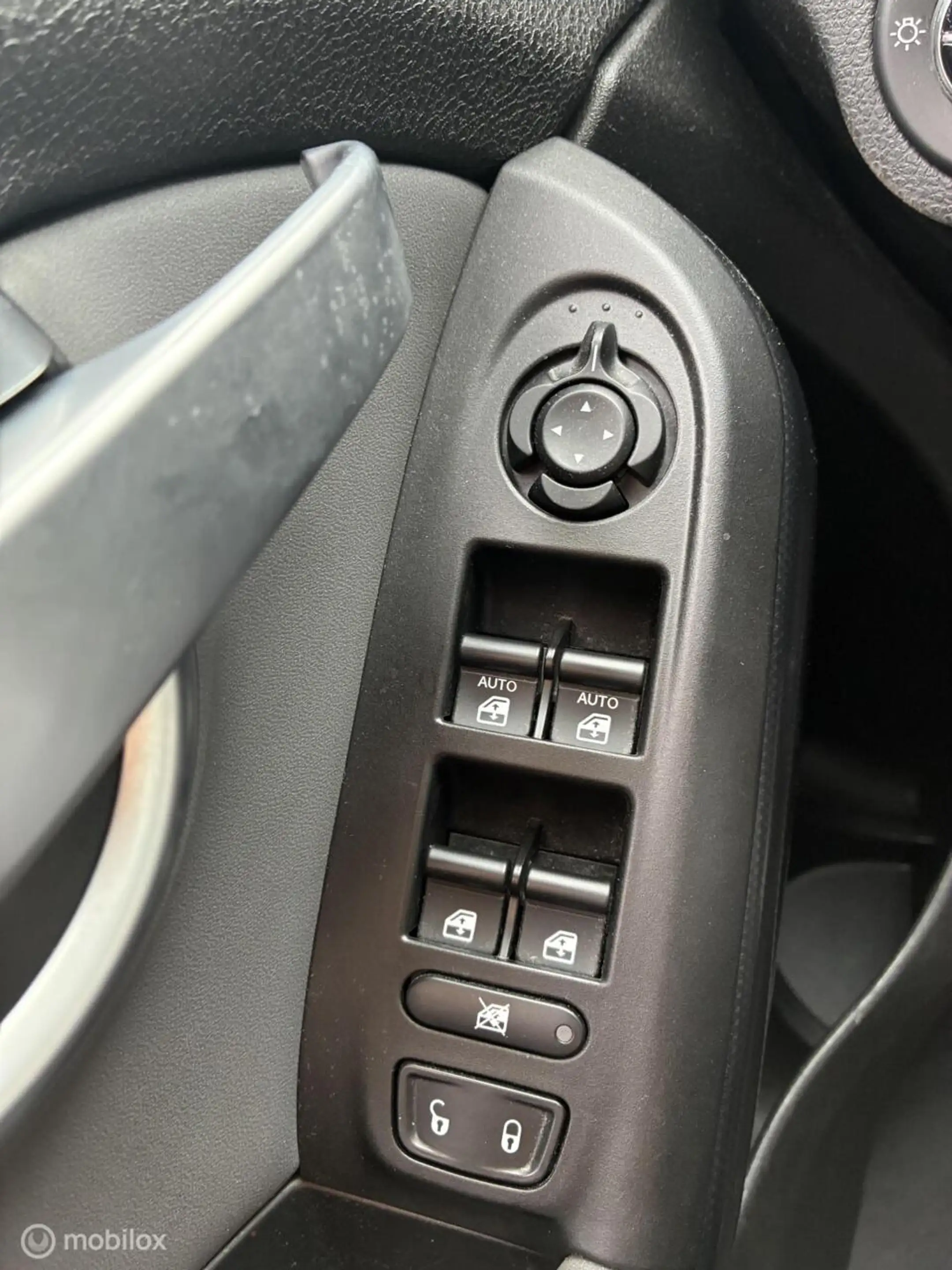 Fiat 500X 1.4 Turbo MultiAir PopStar — photo 26