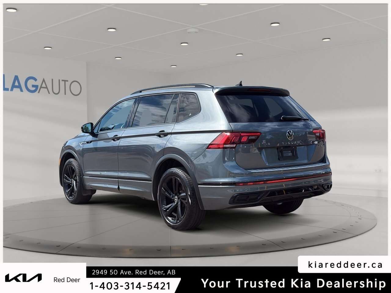 2024 Volkswagen Tiguan Comfortline R-Line Black Edtion AWD | Remote Start — снимка 1