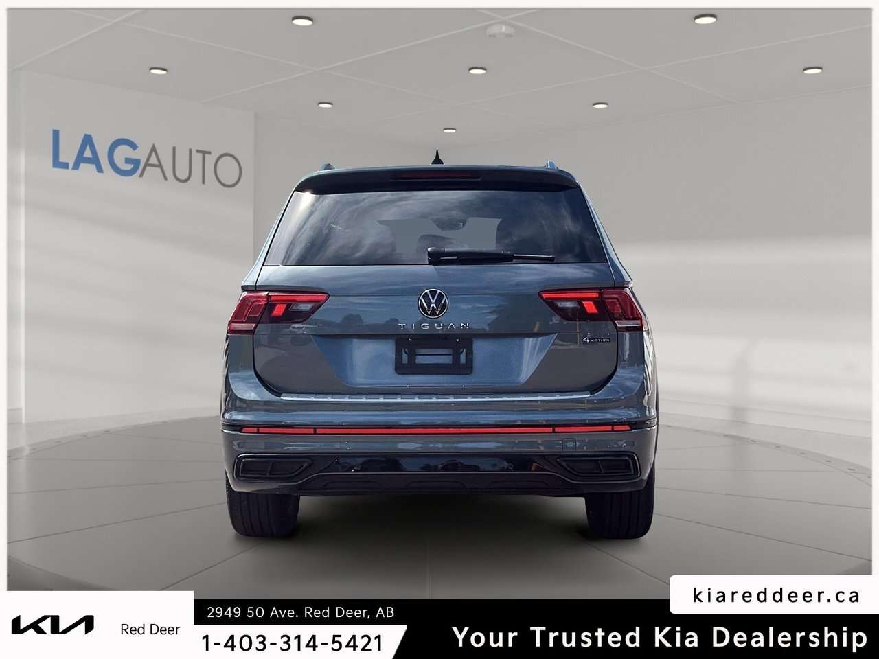 2024 Volkswagen Tiguan Comfortline R-Line Black Edtion AWD | Remote Start — снимка 1