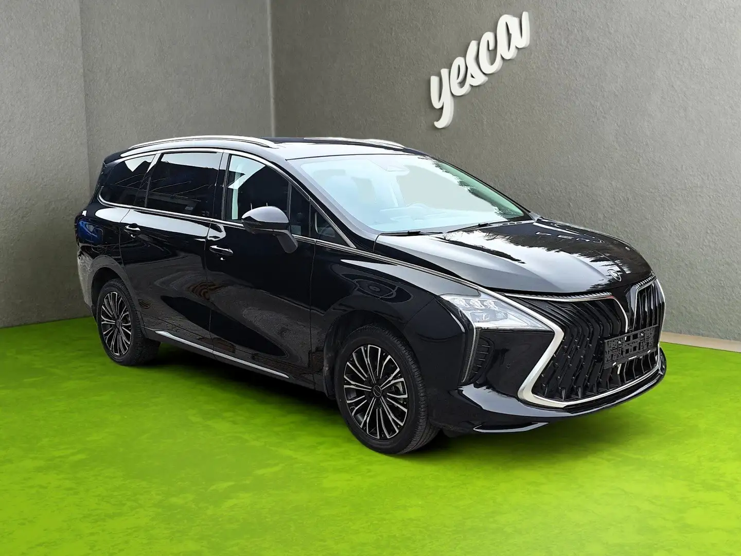 Forthing Sonstige Forthing 4 PHEV Schwarz - 2