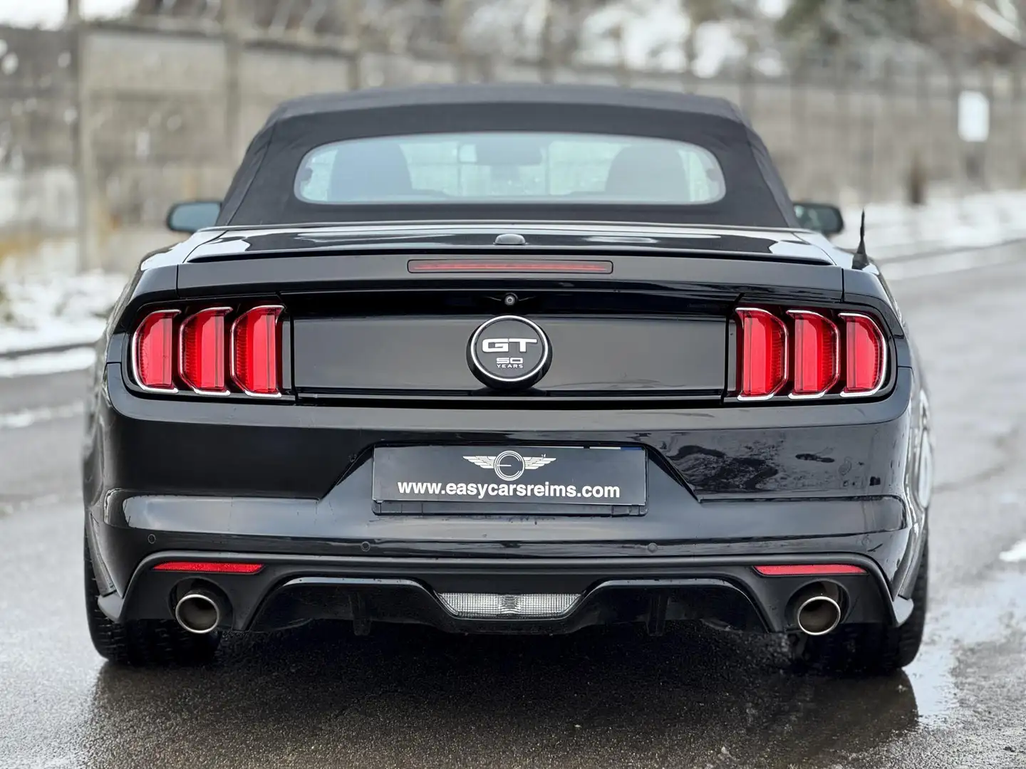 Ford Mustang 5.0 TI-VCT V8 Convertible GT Schwarz - 2