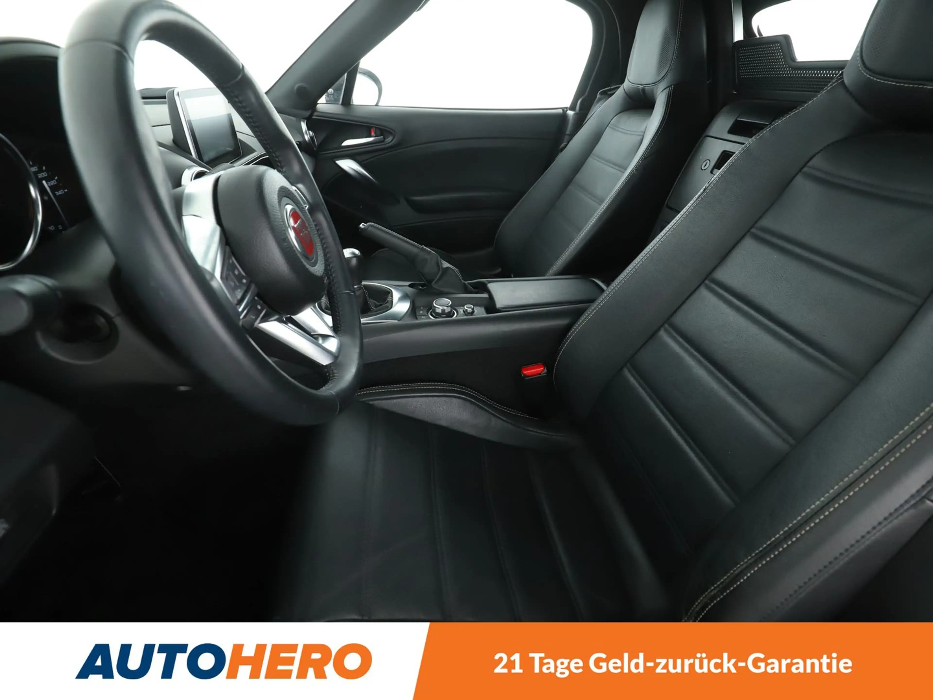 Fiat 124 Spider 1.4 Turbo Lusso *NAVI*CAM*SHZ*ALU*TEMPO* — photo 10