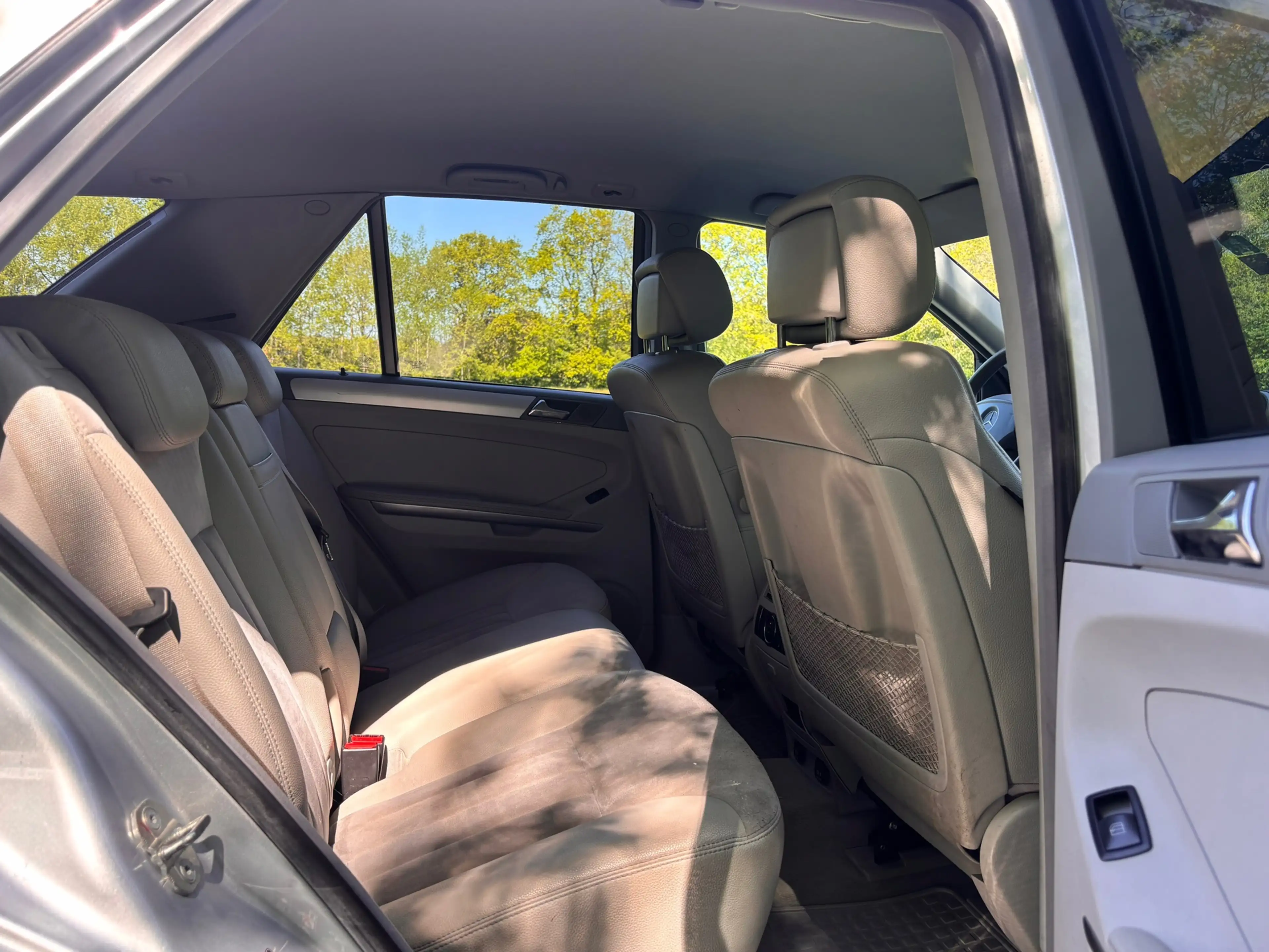 Mercedes-Benz ML 350 M-klasse | Automaat + Carplay + Nieuwe APK Nu € 7. — photo 8
