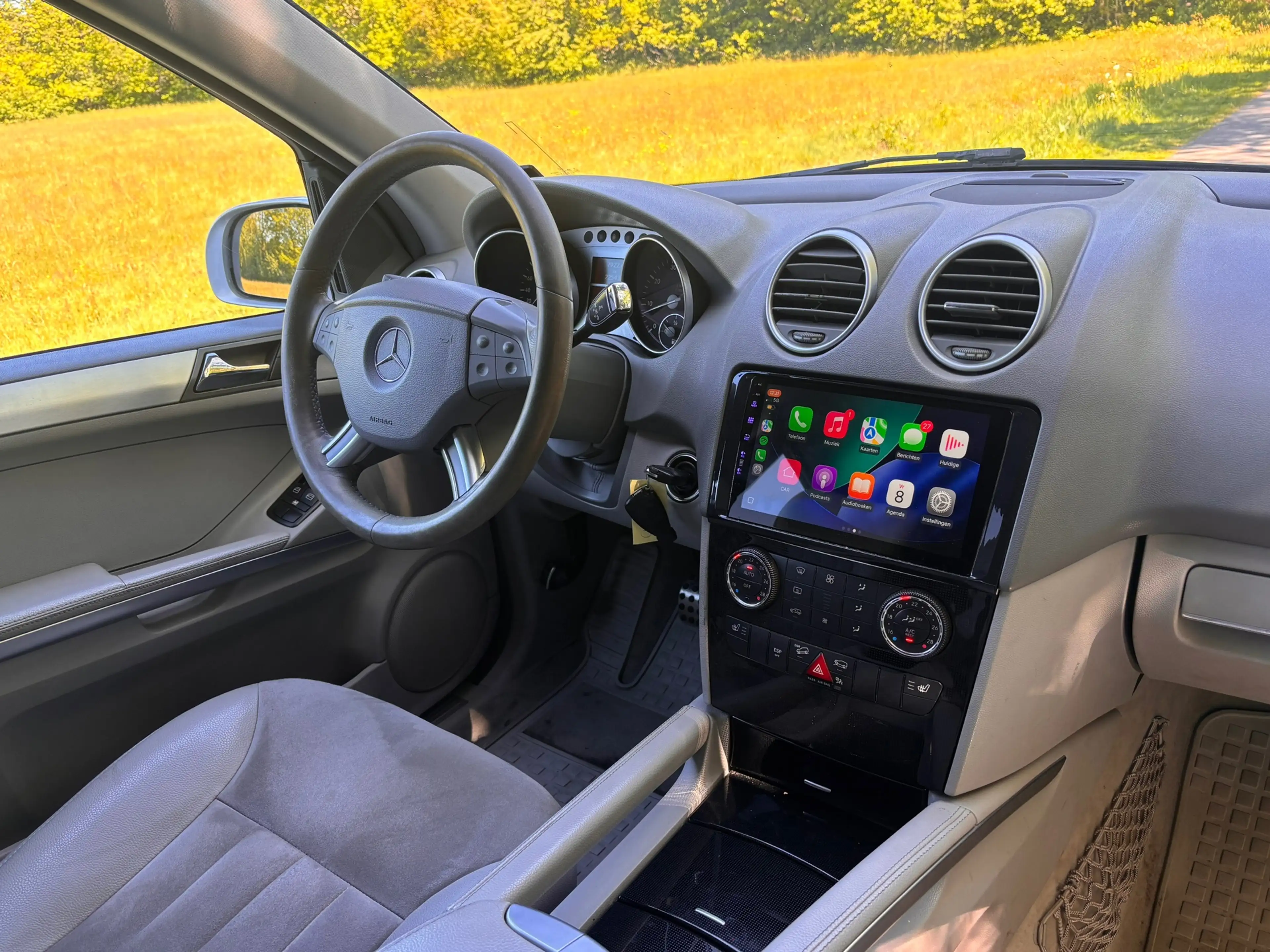 Mercedes-Benz ML 350 M-klasse | Automaat + Carplay + Nieuwe APK Nu € 7. — photo 3