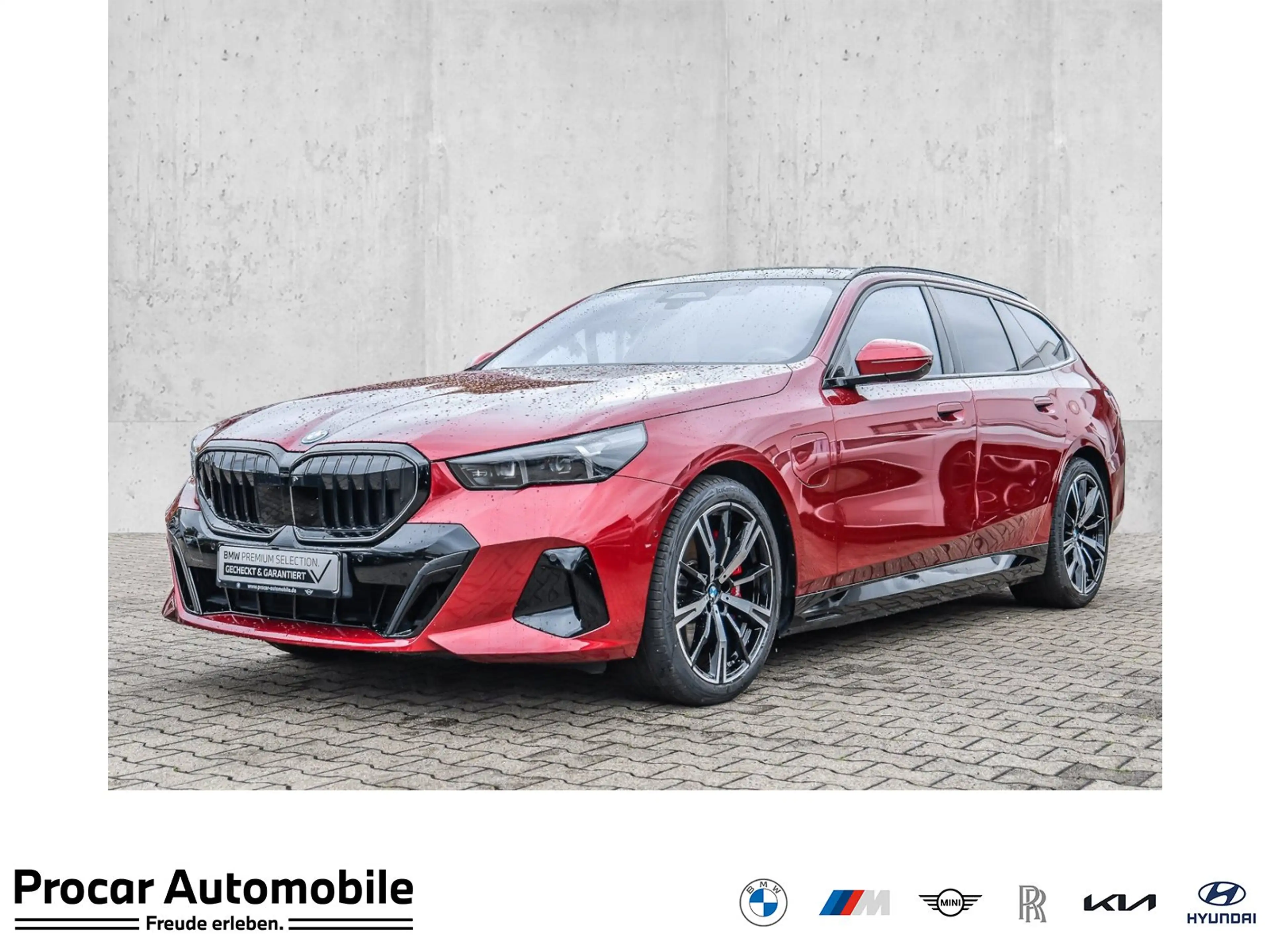 BMW 550 e xDrive Touring M Sport Pro HuD+AHK+Pano+Bowers&W