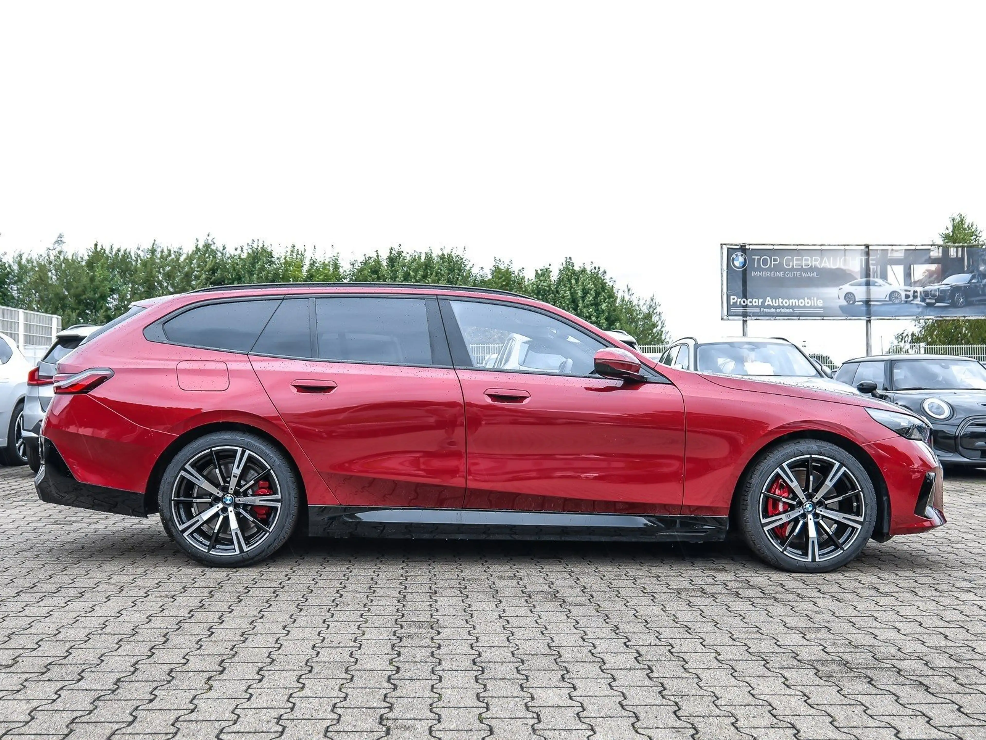 BMW 550 e xDrive Touring M Sport Pro HuD+AHK+Pano+Bowers&W — photo 11