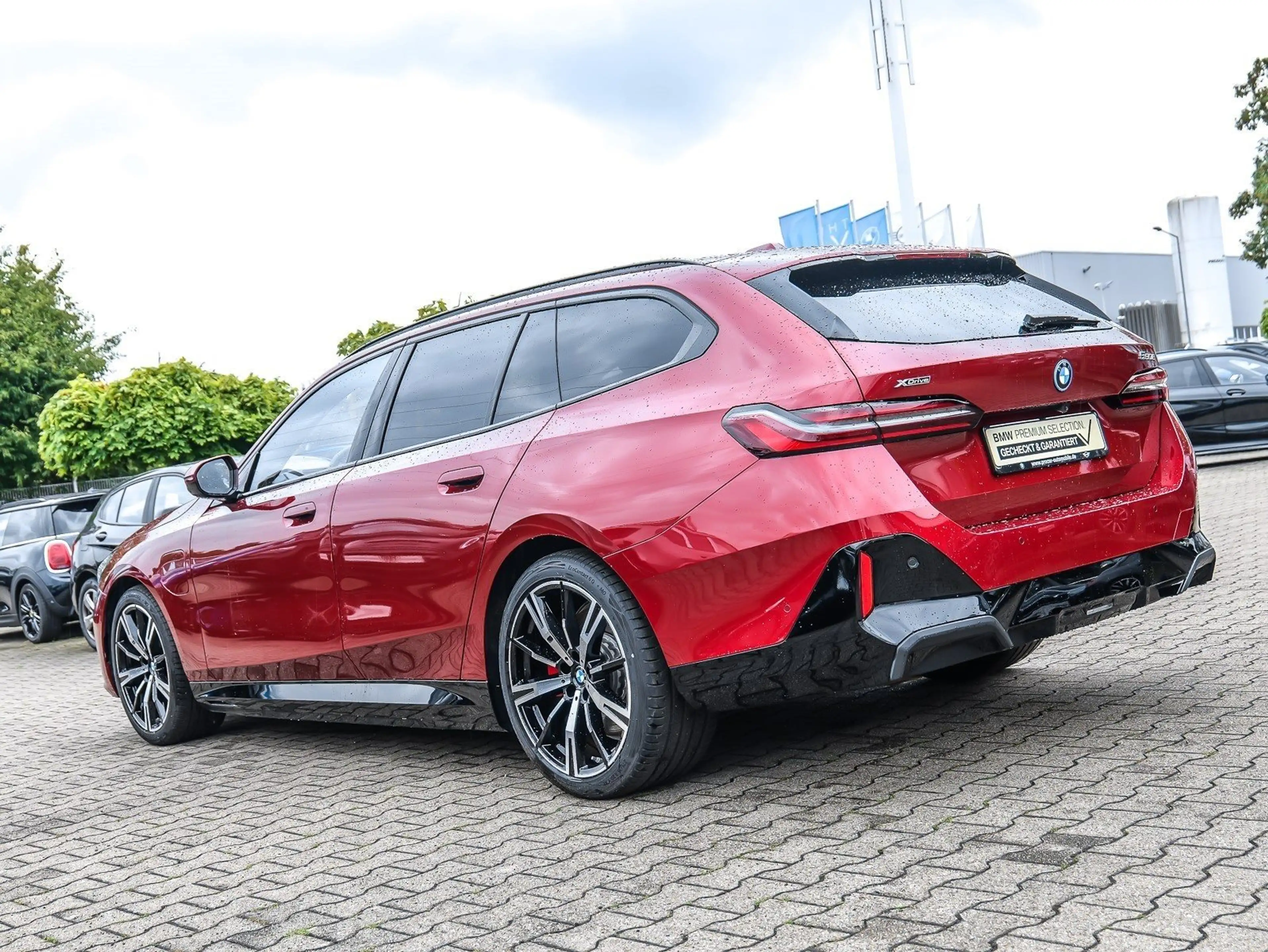 BMW 550 e xDrive Touring M Sport Pro HuD+AHK+Pano+Bowers&W — photo 7