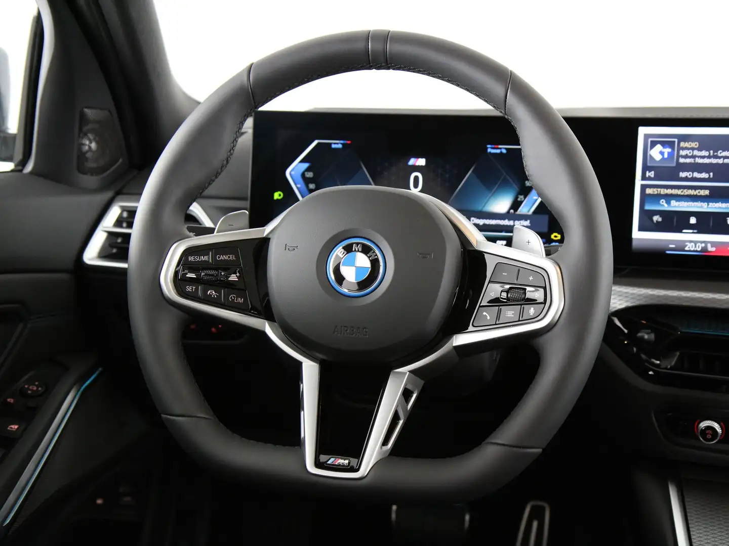 BMW 330 3 Serie Touring 330e M-Sport Pro Bleu - 2