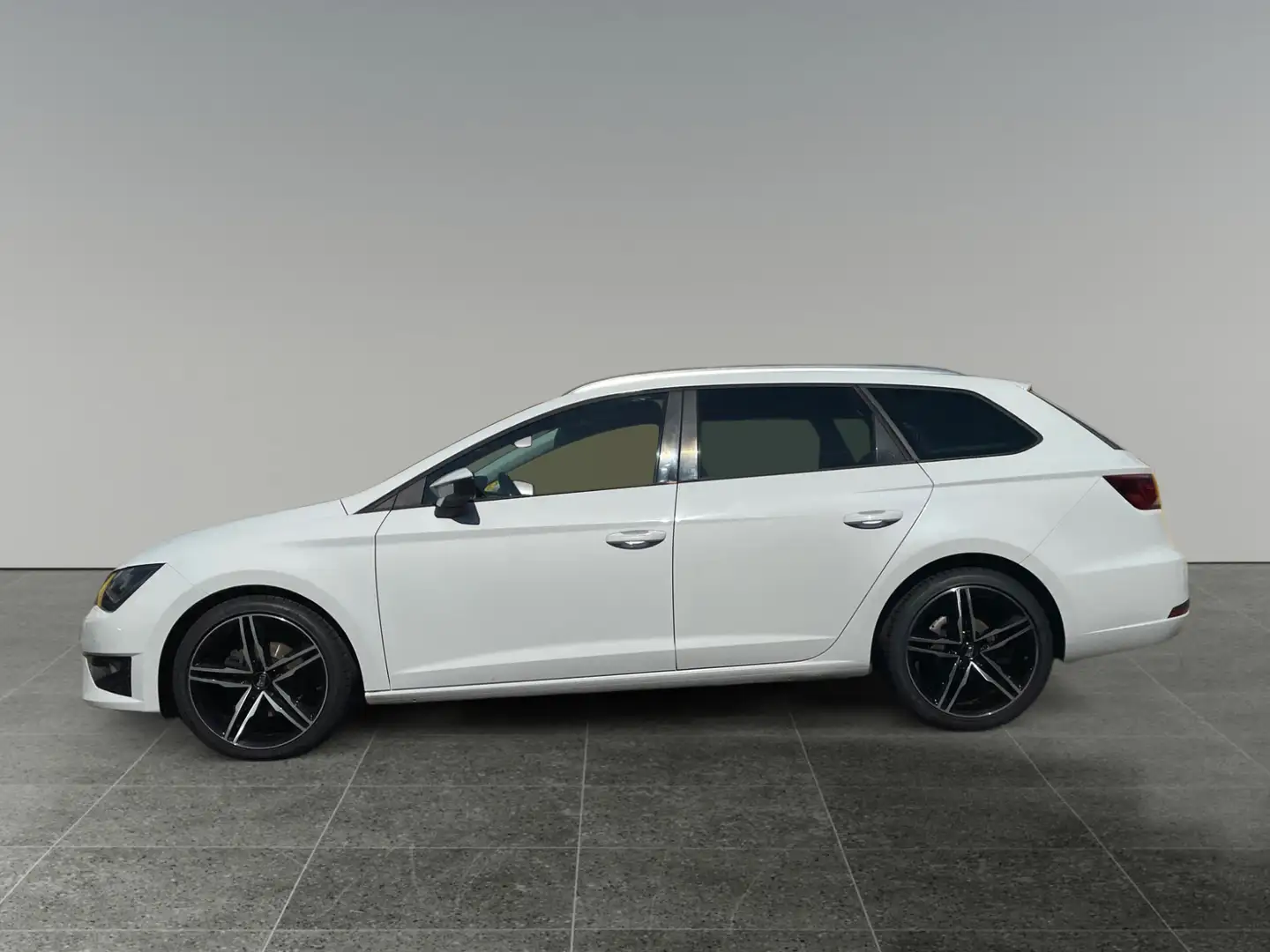 SEAT Leon ST FR 2,0 TDI CR Start-Stopp Weiß - 2