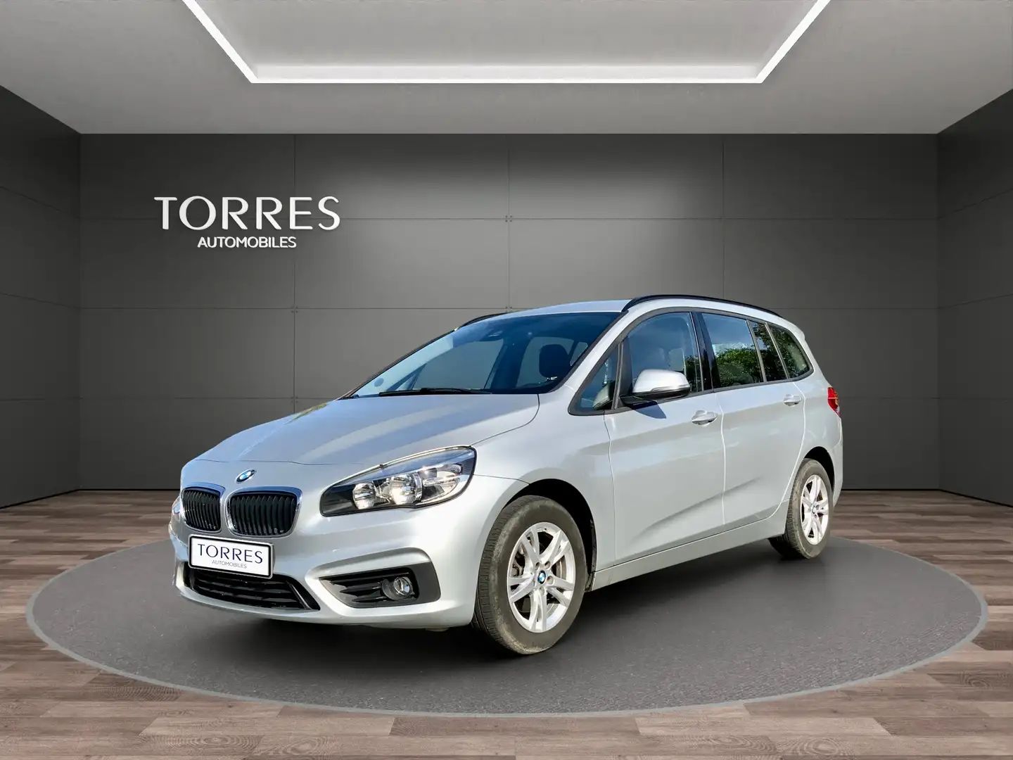 BMW 216 Gran Tourer 216d 116 ch Lounge A Grijs - 2