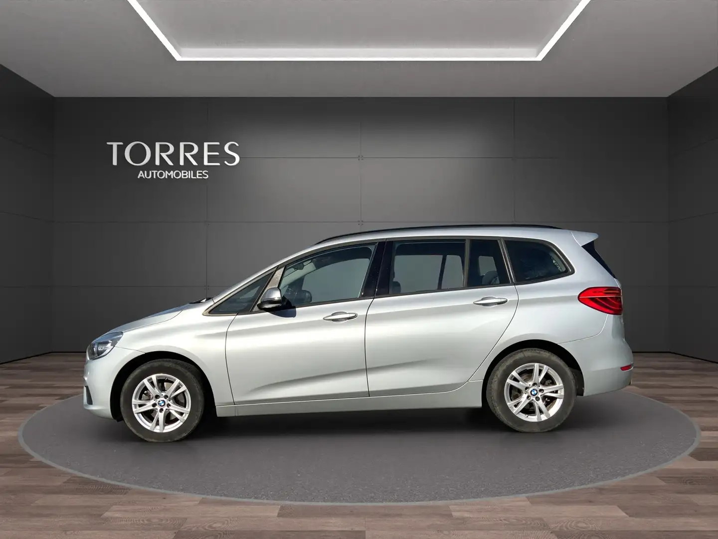 BMW 216 Gran Tourer 216d 116 ch Lounge A Grijs - 1