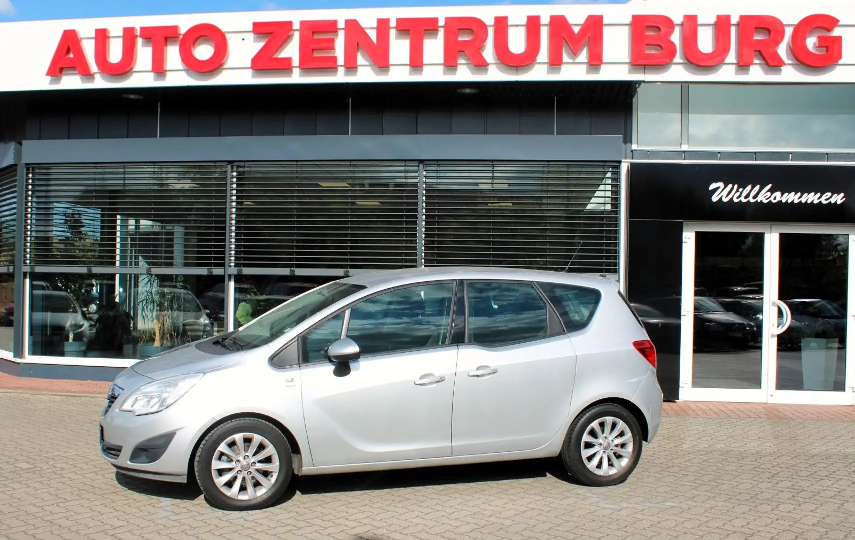 Opel Meriva B Active 1.4l Klima Tempomat Scheckheft Silber - 1