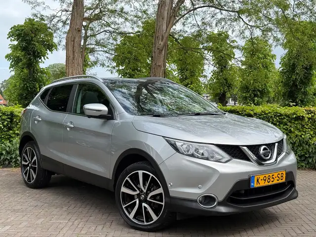Nissan Qashqai 1.6 Tekna/Trekhaak/Navi/DAB/Cruise/Stoelverwarming