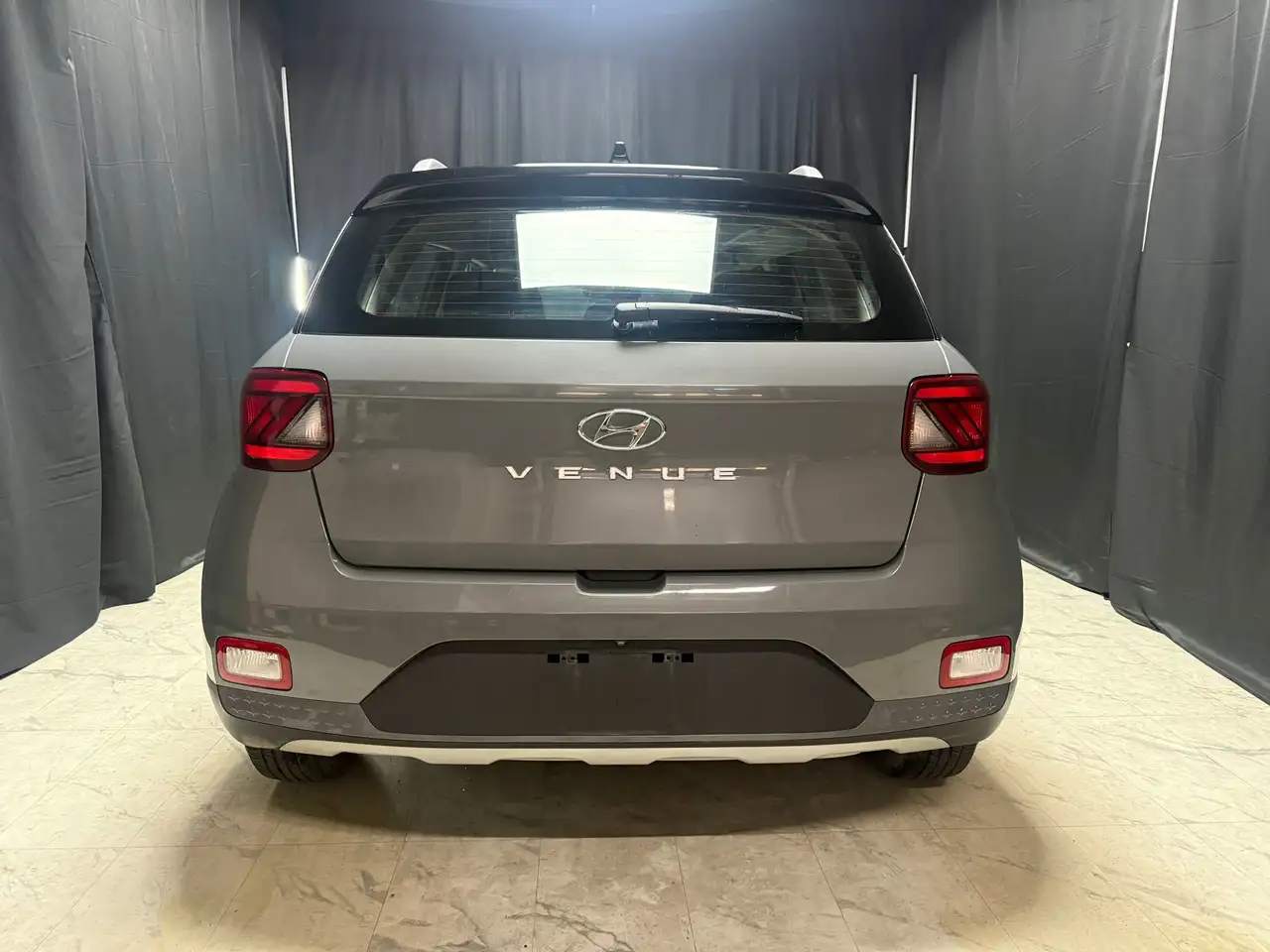 Hyundai Venue снимка Hyundai Venue