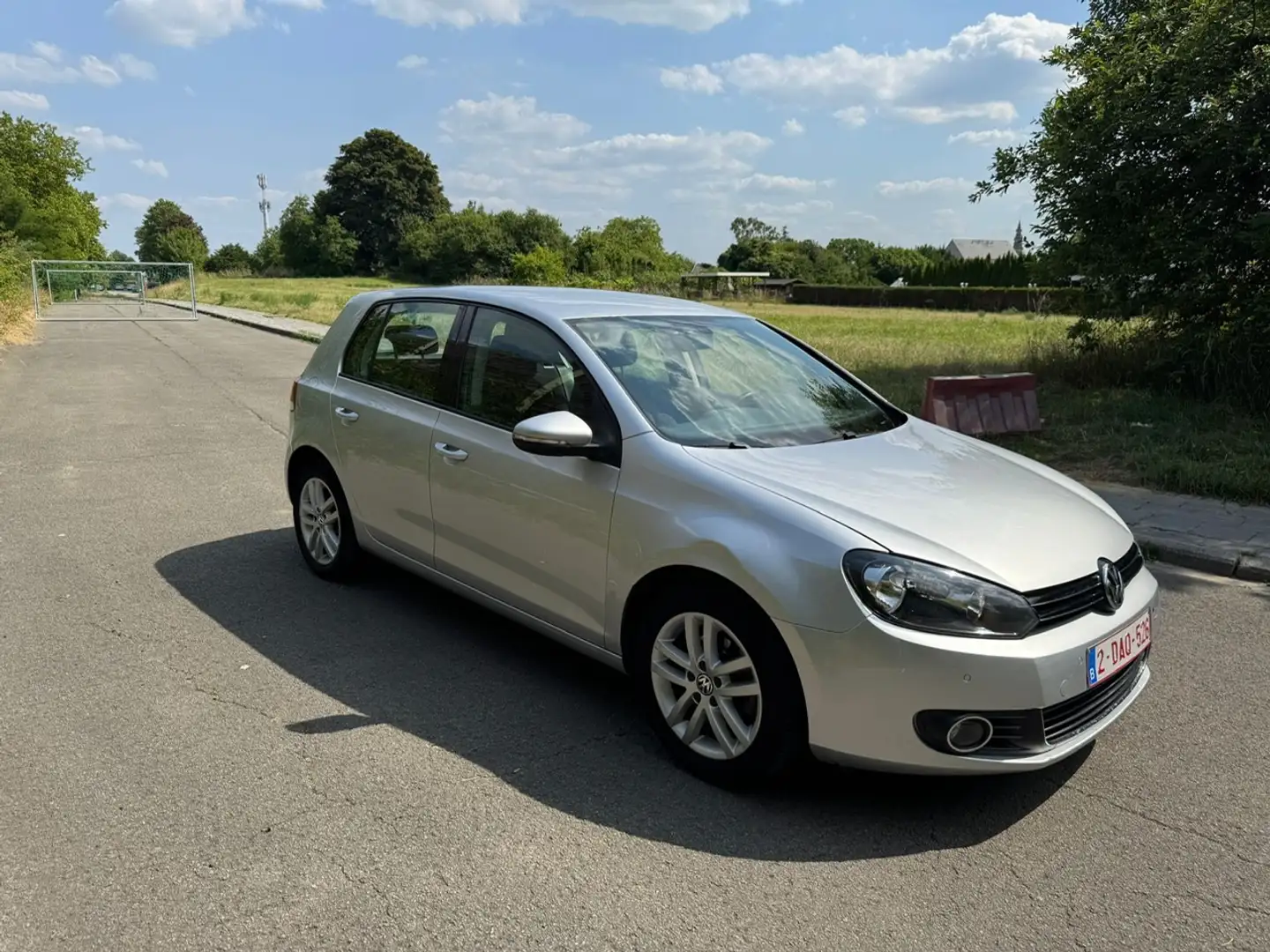 Volkswagen Golf 1.6 CR TDi Highline DPF Grau - 1