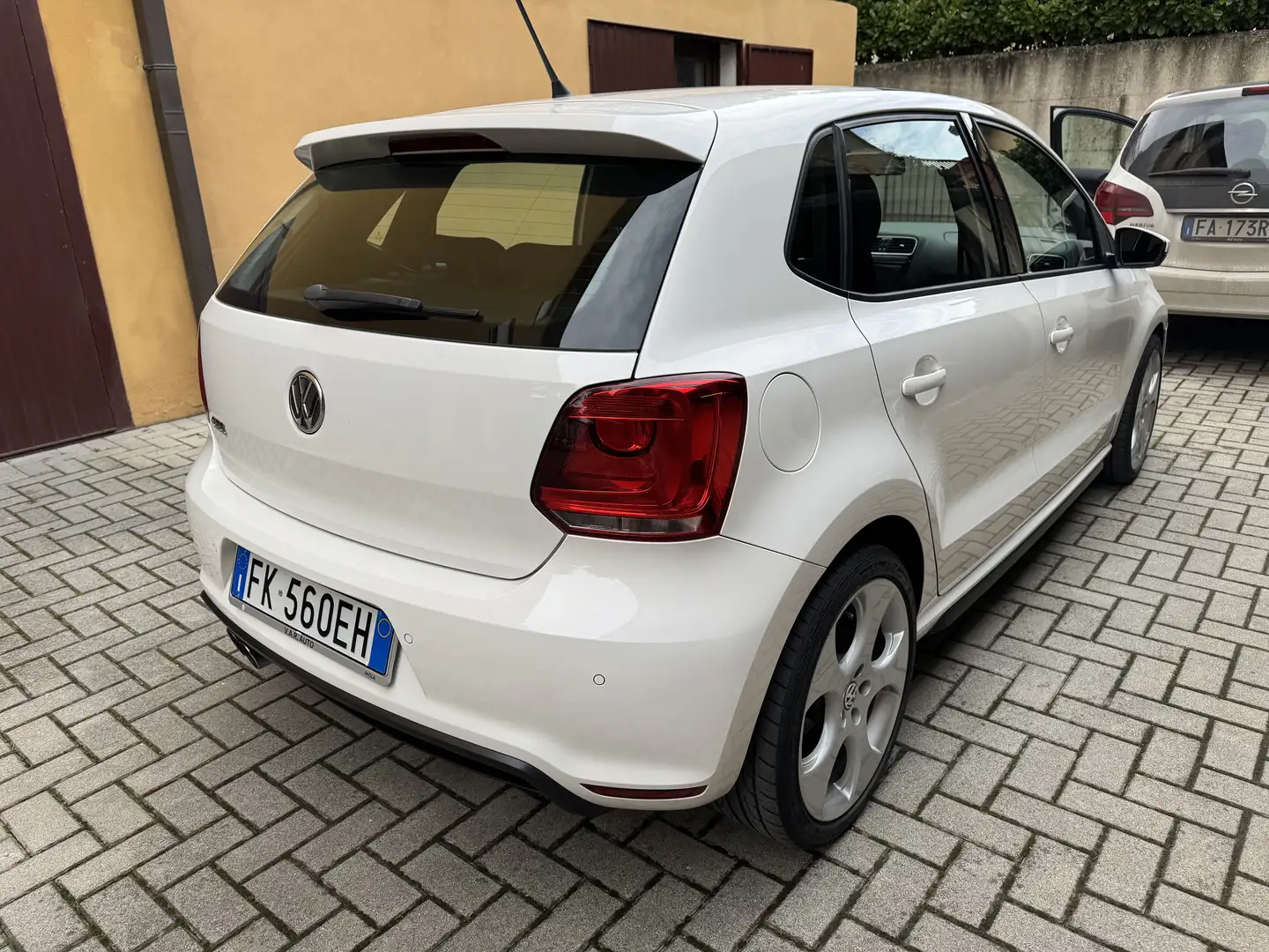 Volkswagen Polo GTI 5p 1.4 tsi 180cv dsg - 2