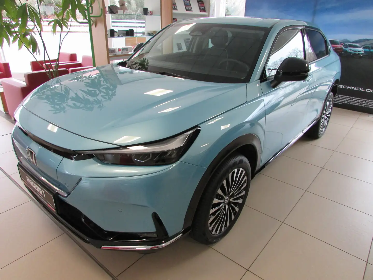 Honda e:Ny1 Basis, NAVI, Kamera, LED, DAB, LED, DAB, MP3 Grün - 1