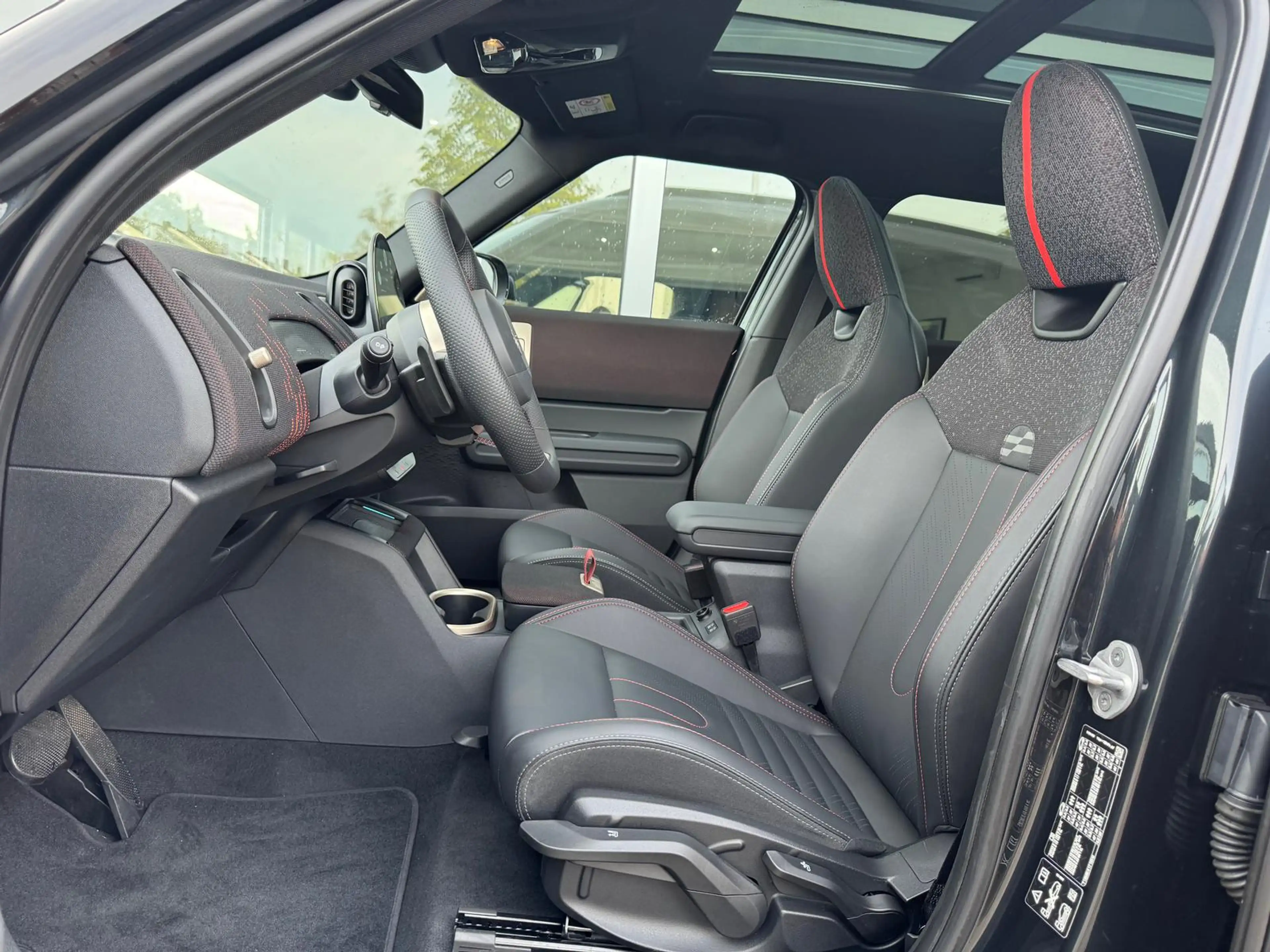 MINI Cooper S Countryman Countryman S ALL4 JCW*LED*PANO*H&K*360°KAM*HUD* — photo 9