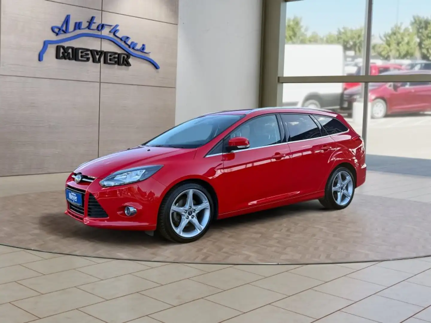 Ford Focus Turnier 1,6 150PS 18*Alu/Navi/Winterp. Rood - 1