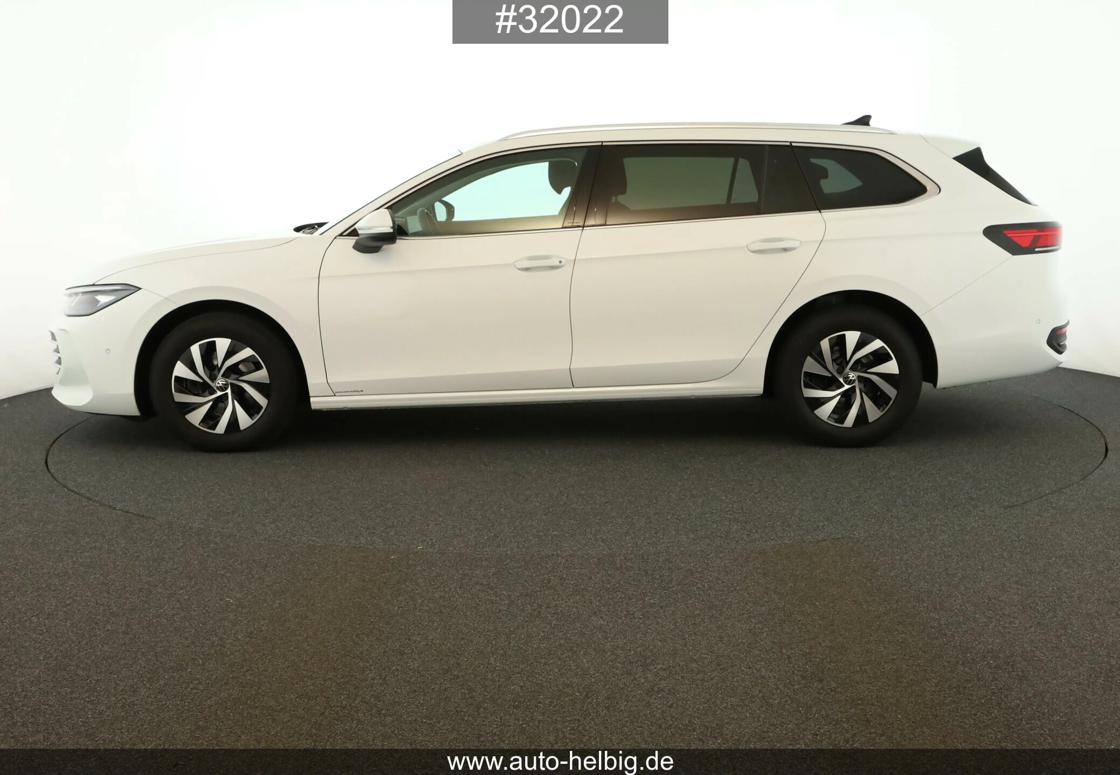 Volkswagen Passat Variant Passat Variant 2.0 TDI Business #AHK#Cam#Sport# — photo 2