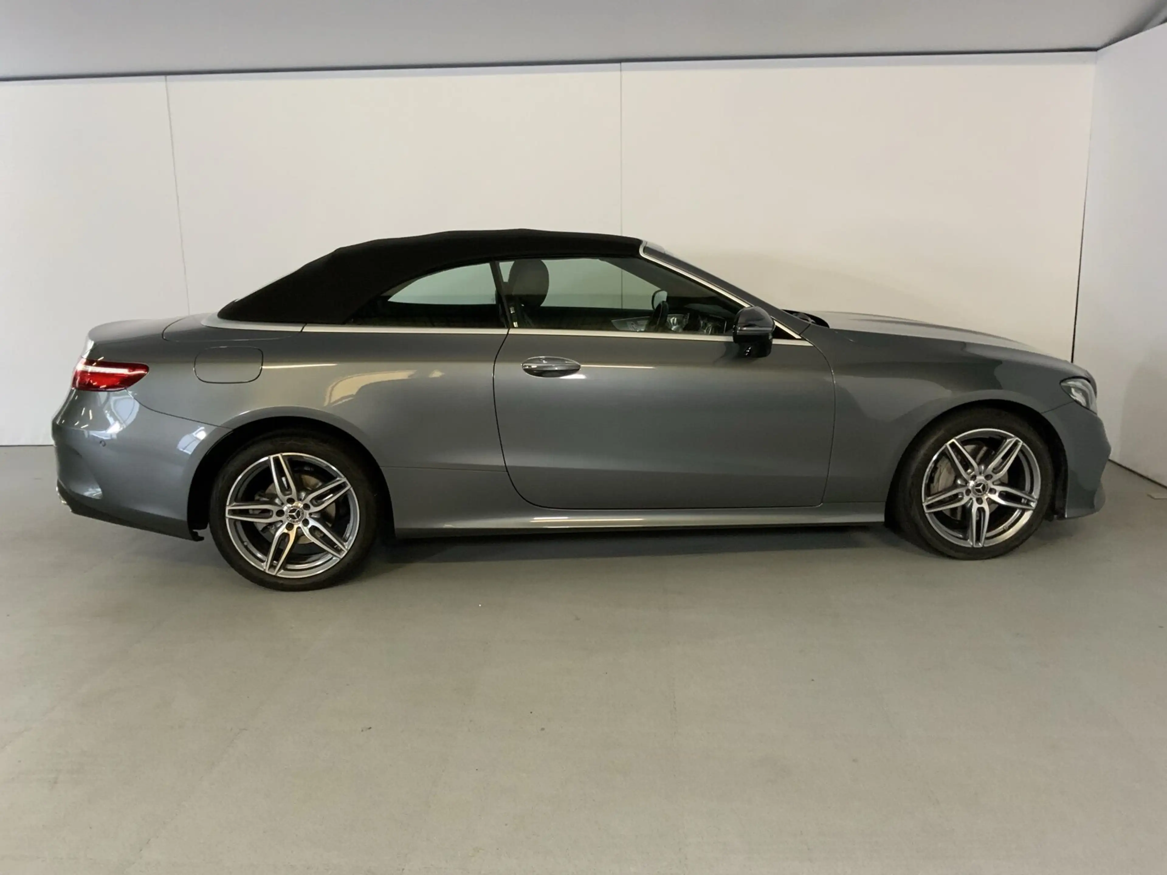 Mercedes-Benz E 200 E 200 4M Cabriolet AMG 360° Standheizung Wide  BC — photo 5