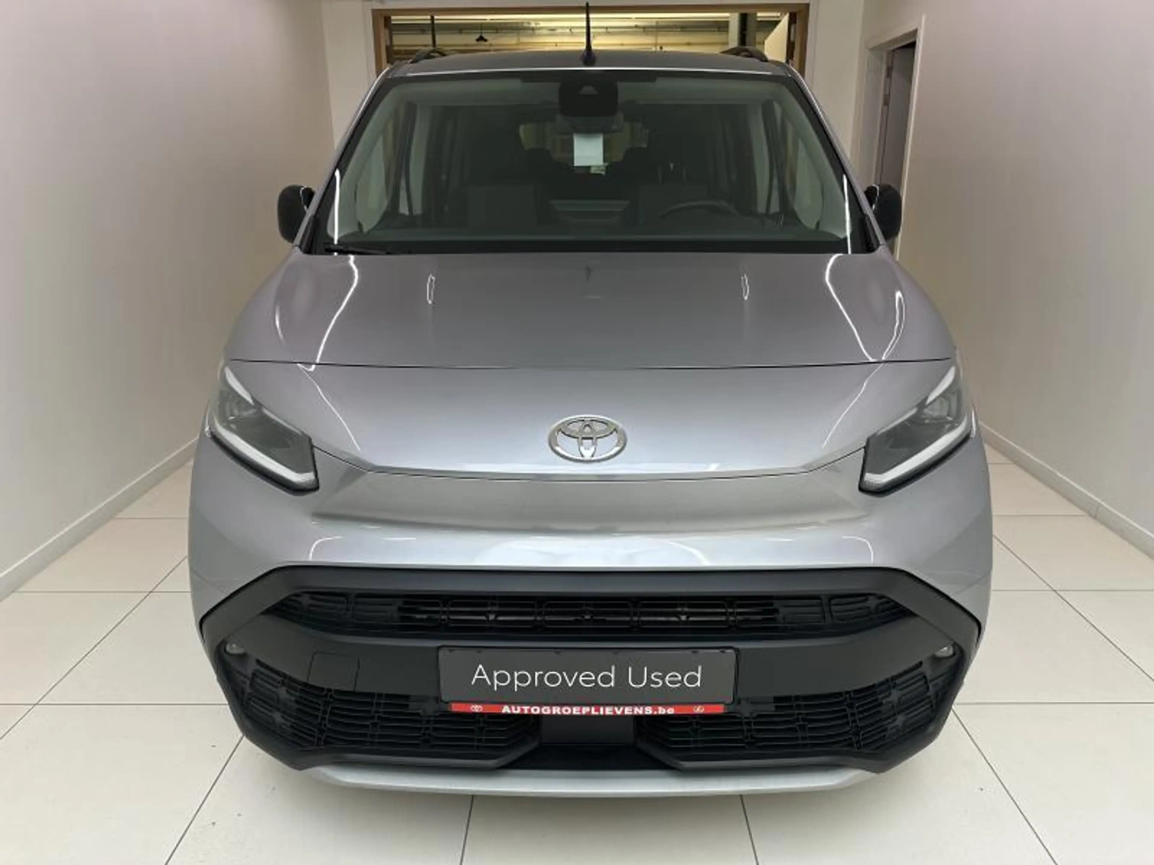 Toyota Verso 1.5 D AT FAMILY 7PL — photo 2